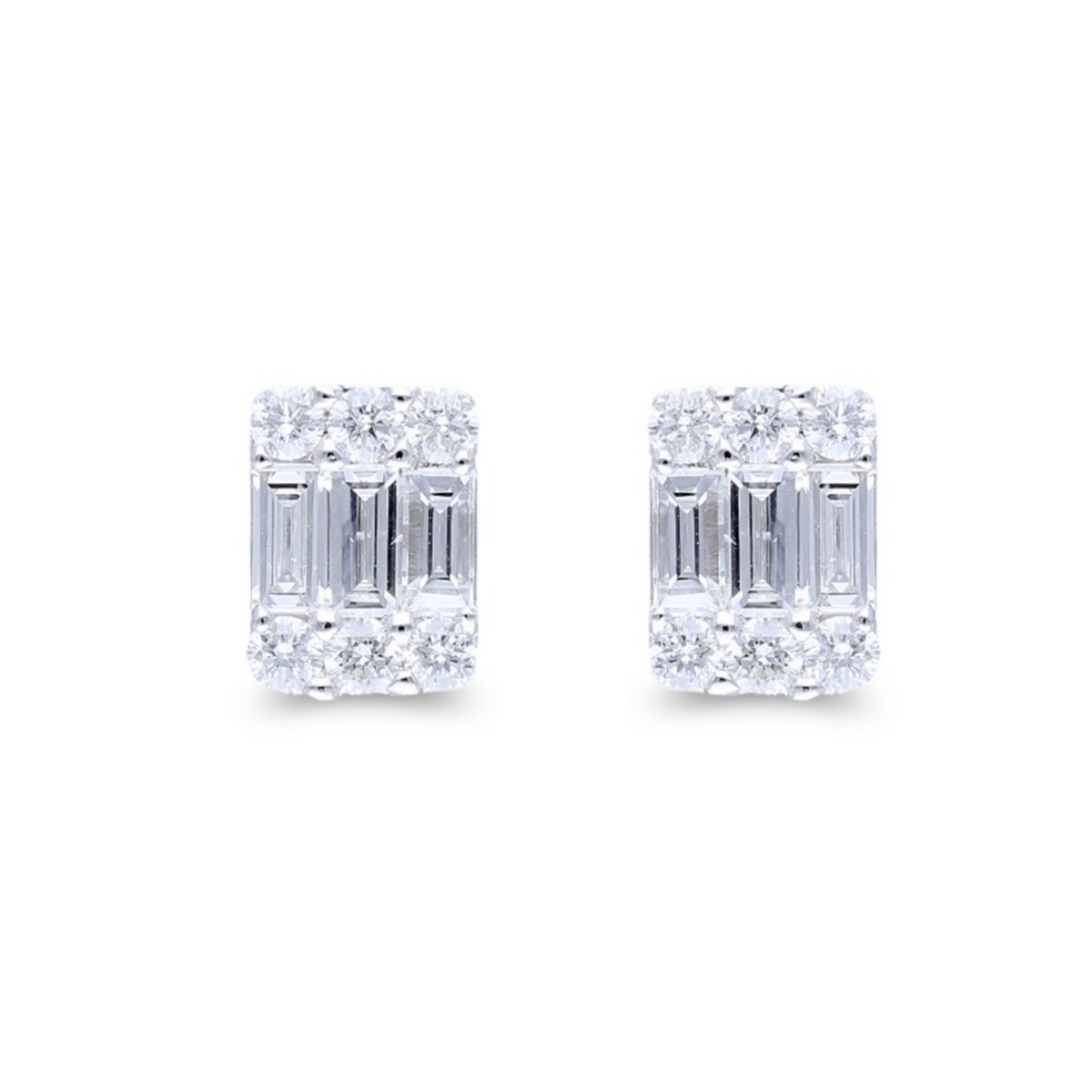 14kt White Gold Baguette Diamond Stud Earrings