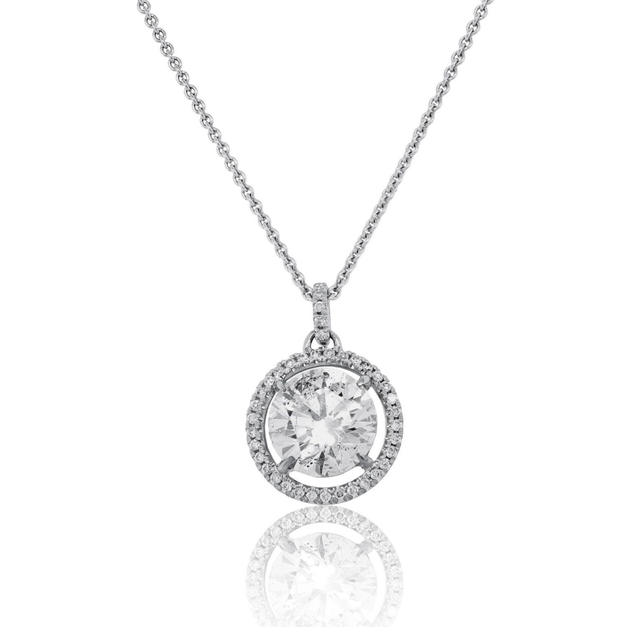 round diamond pendant