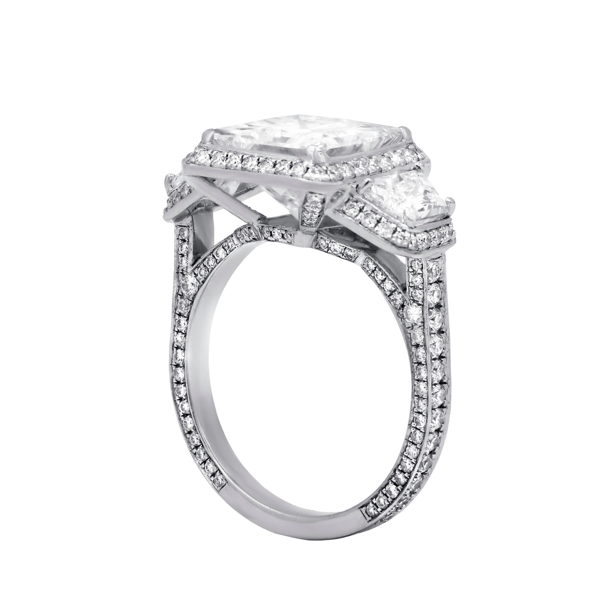 cushion cut diamond ring