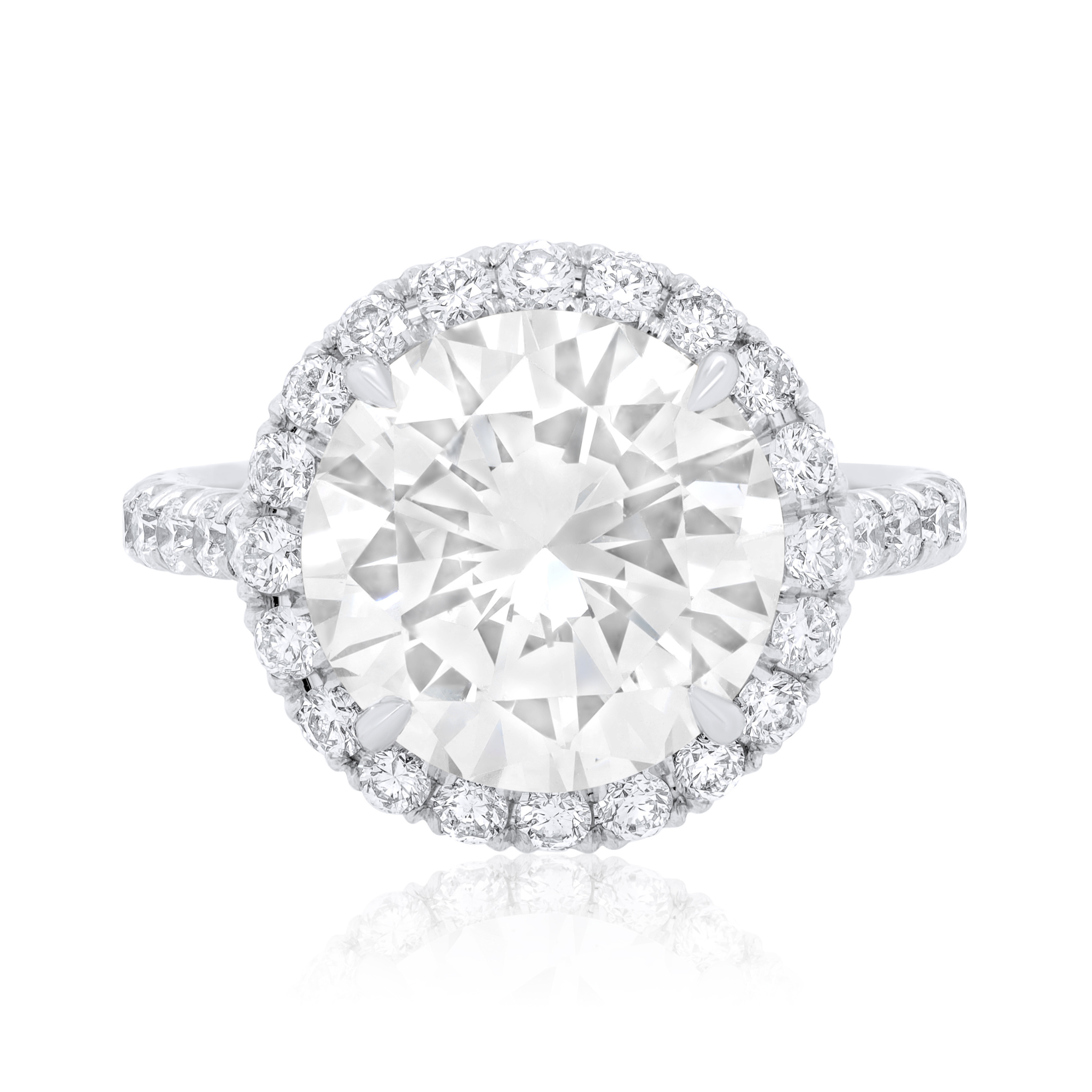 4.54ct Round Center Stone With Pave Diamonds Ring