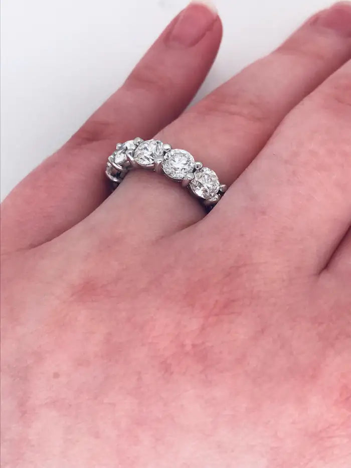 6.60cts Round Diamond Band