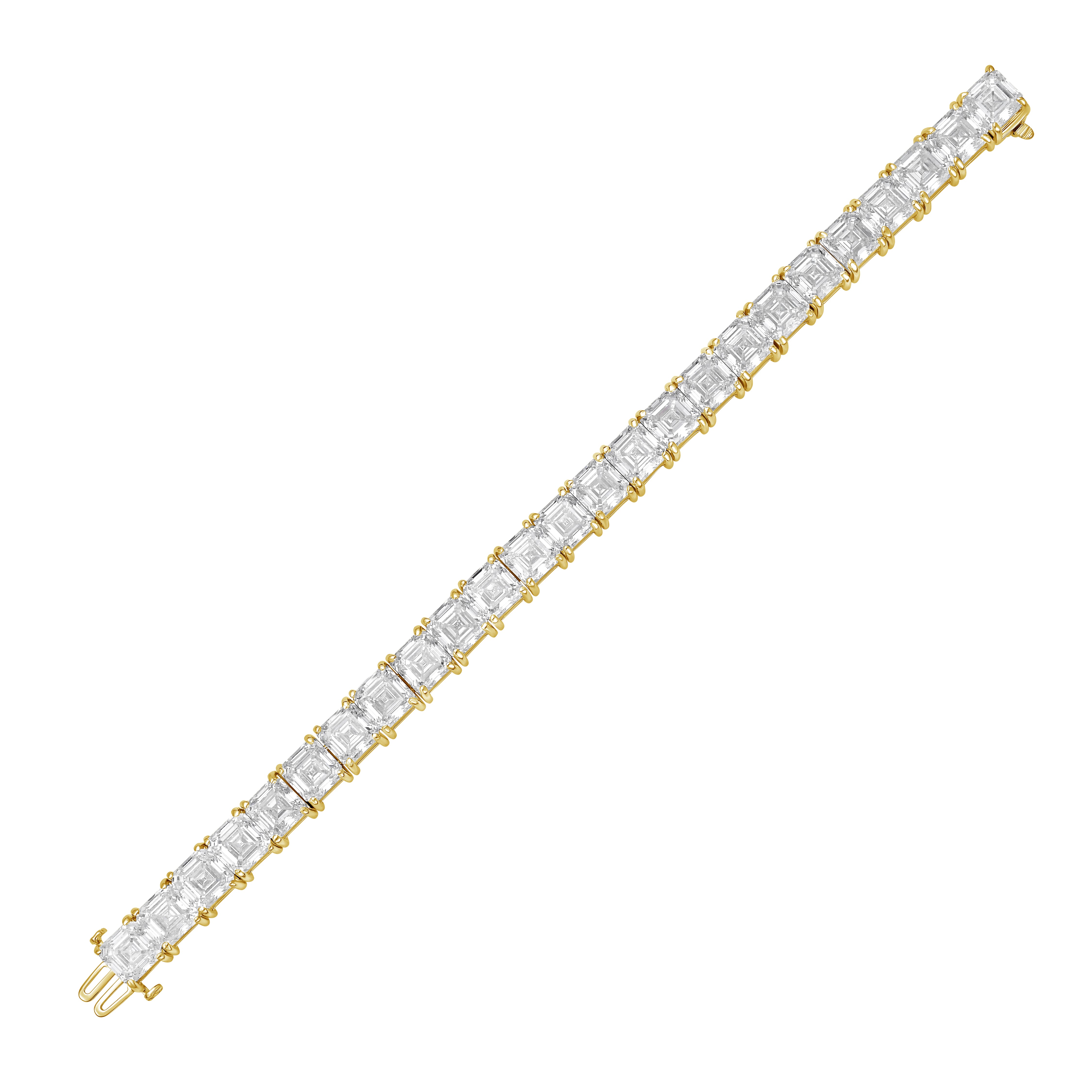 Lab Grown Asscher Cut Diamond Tennis Bracelet
