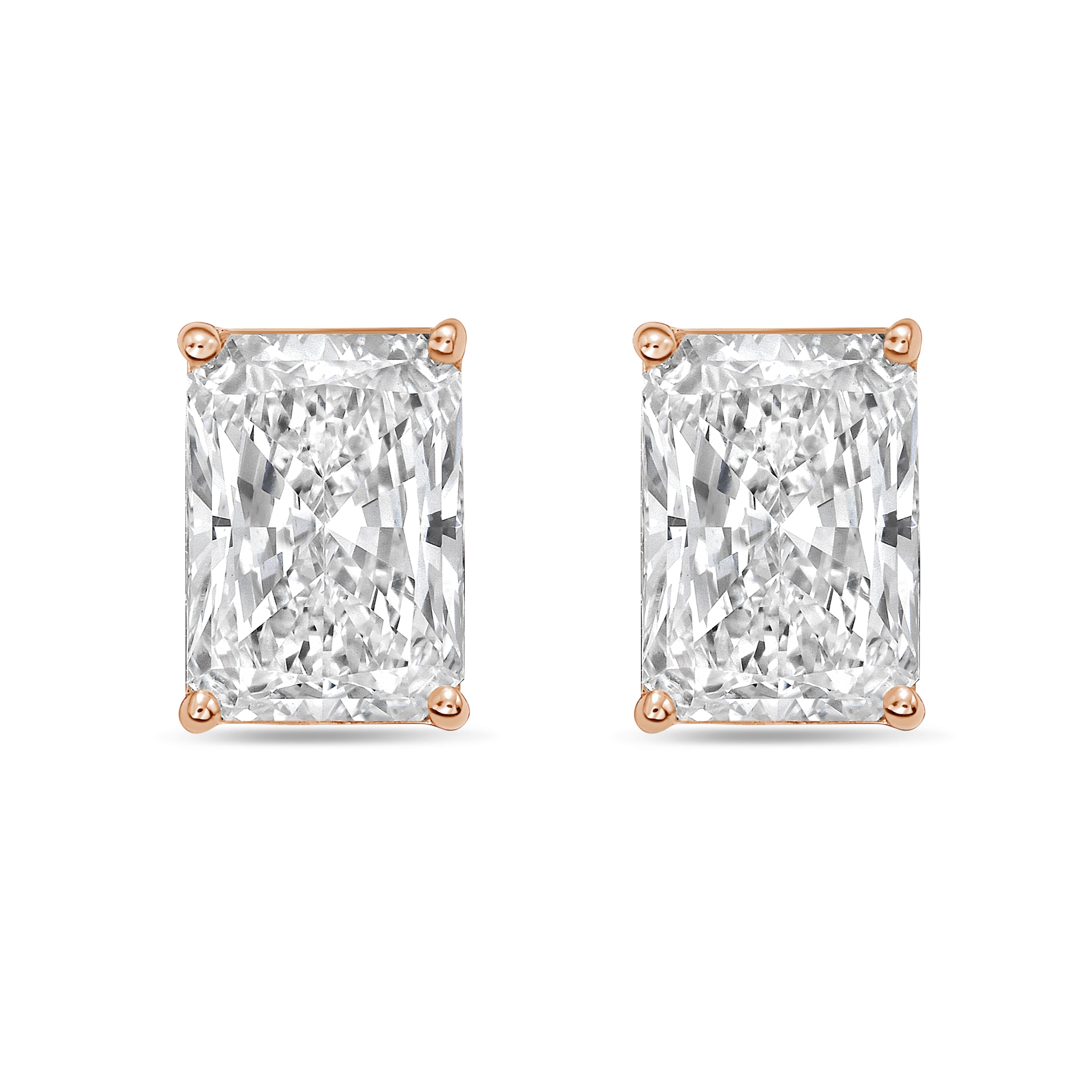 Lab Grown Radiant Cut Diamond Studs