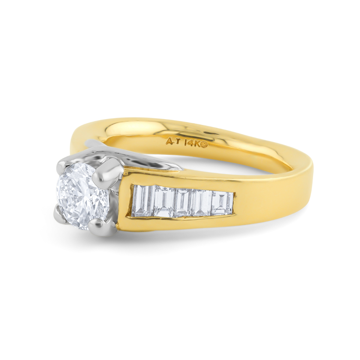 Round Baguettes Diamond Ring