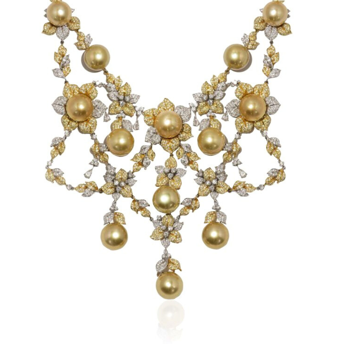 flower necklace designer