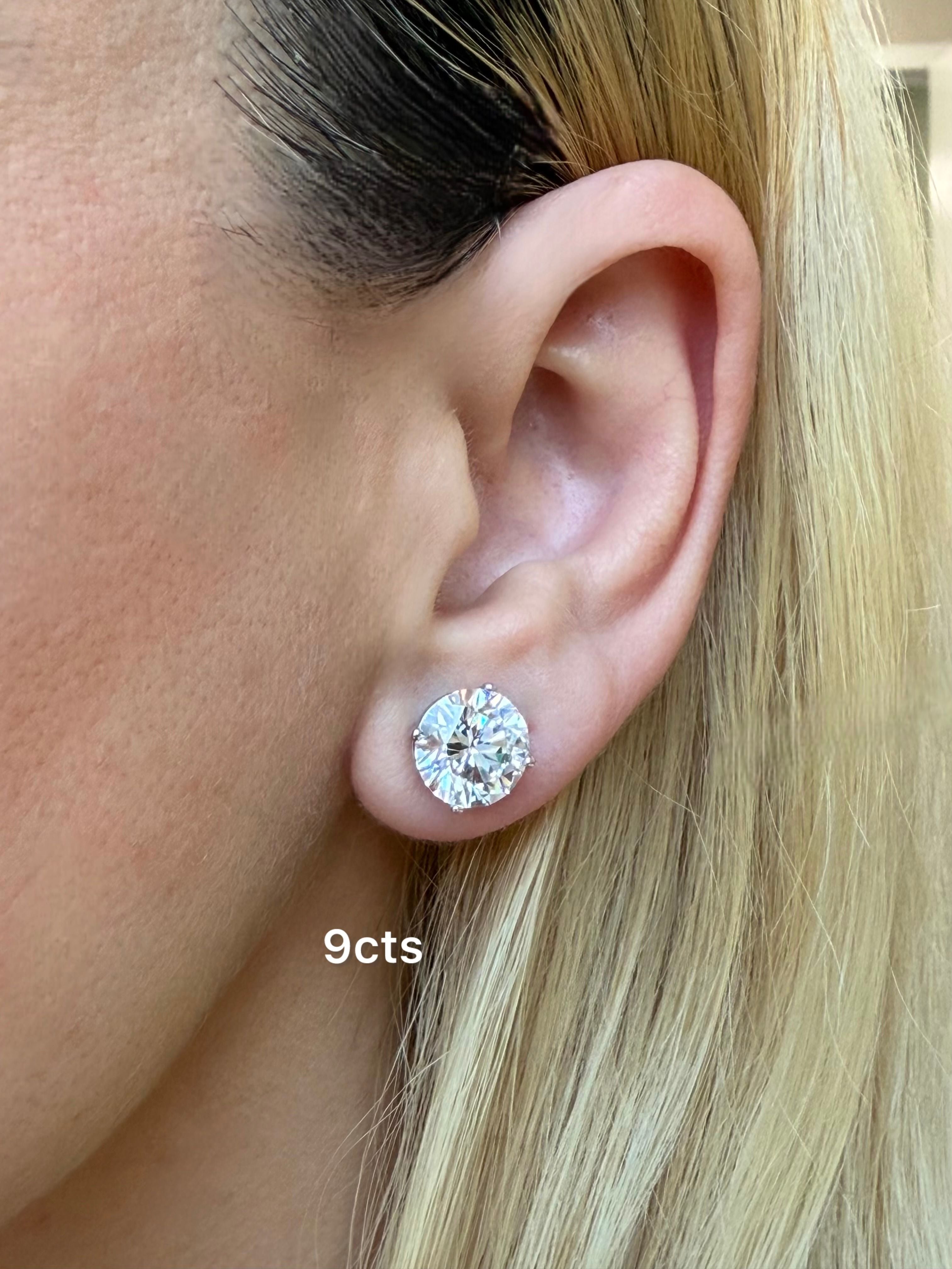 Lab Grown 4 Prong Round Diamond Studs