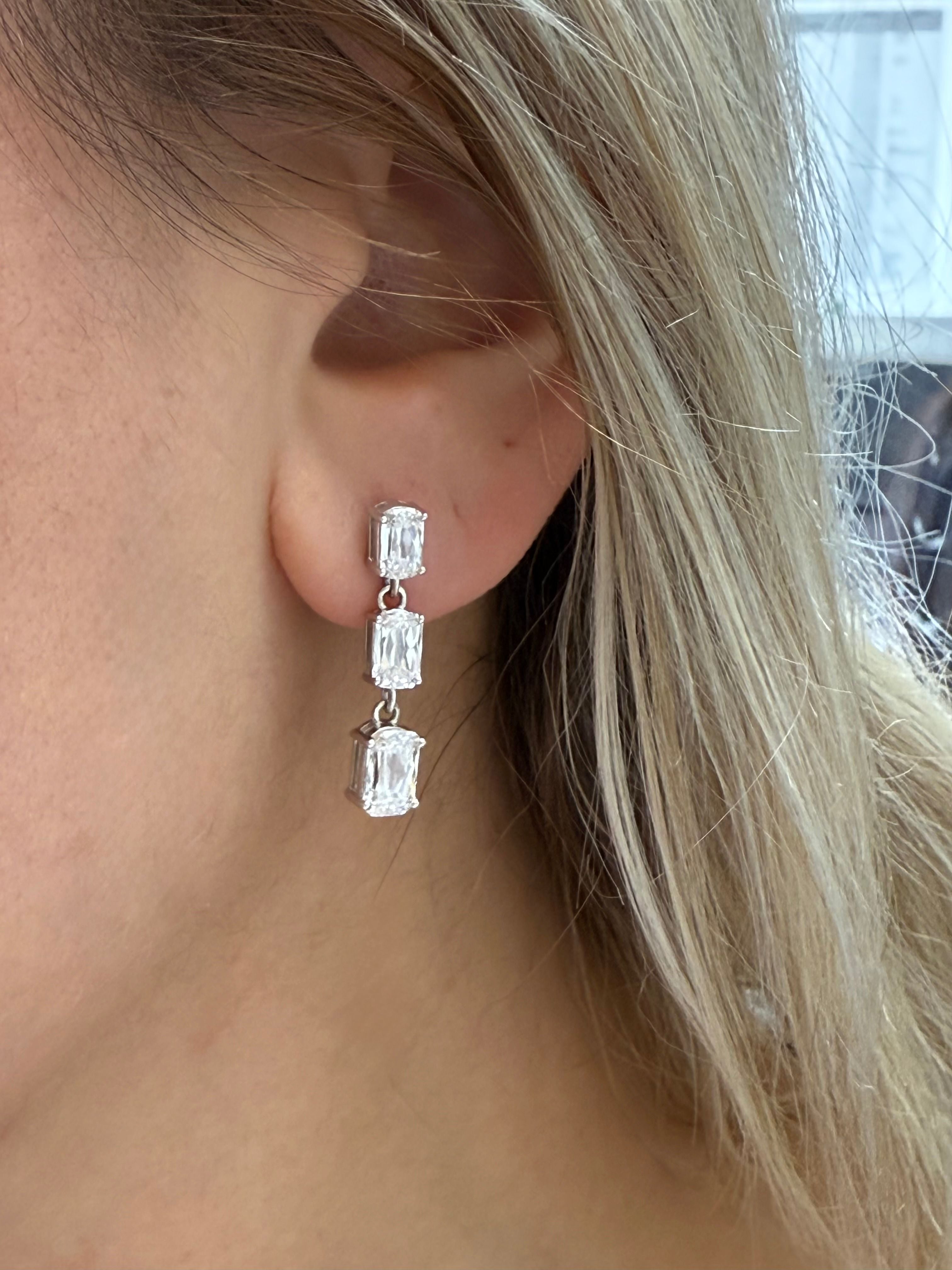 Lab Grown Briolette Cut Diamibd Earrings