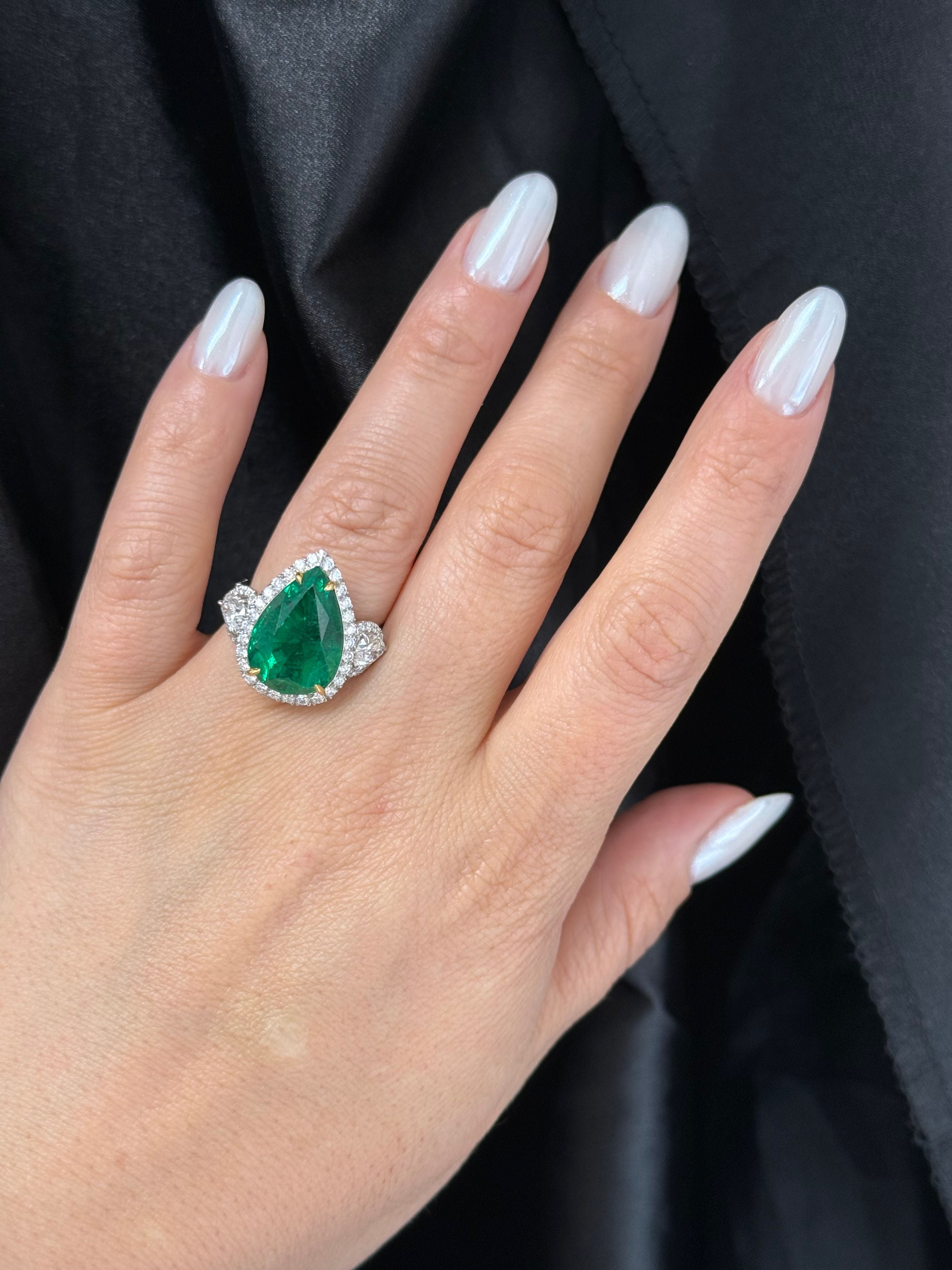 Emerald Pear Diamond Ring