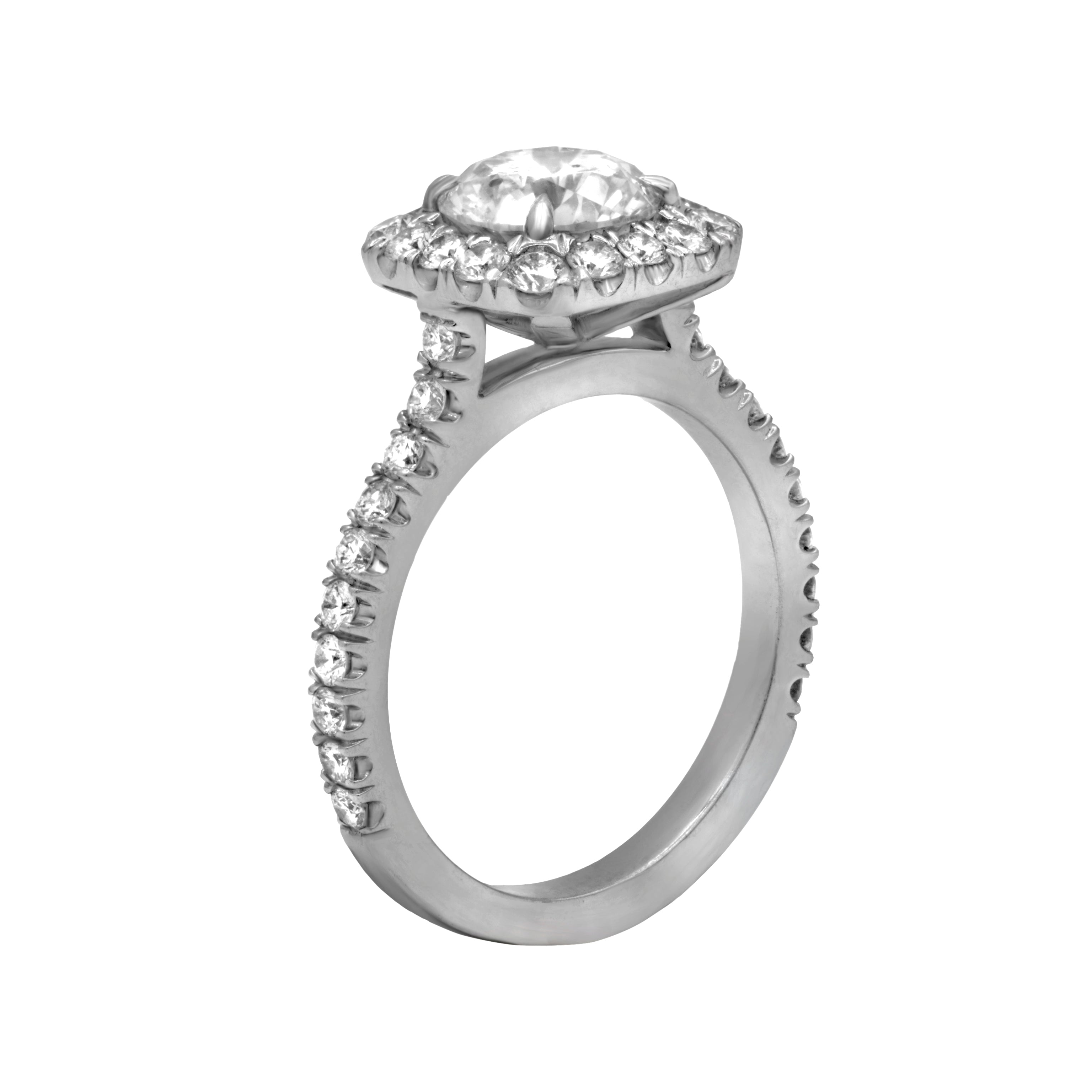 Round Halo Diamond Ring