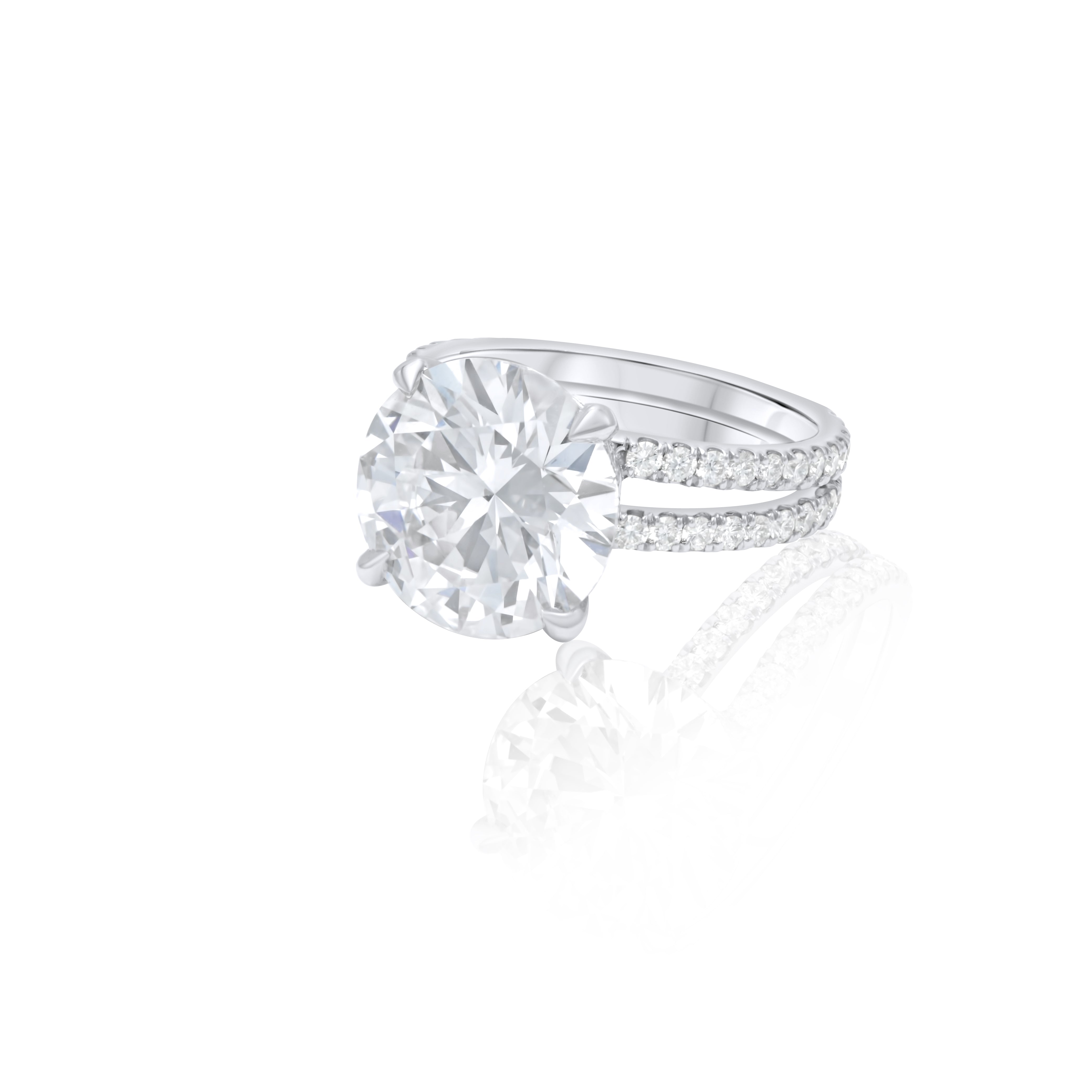 round diamond ring gold band