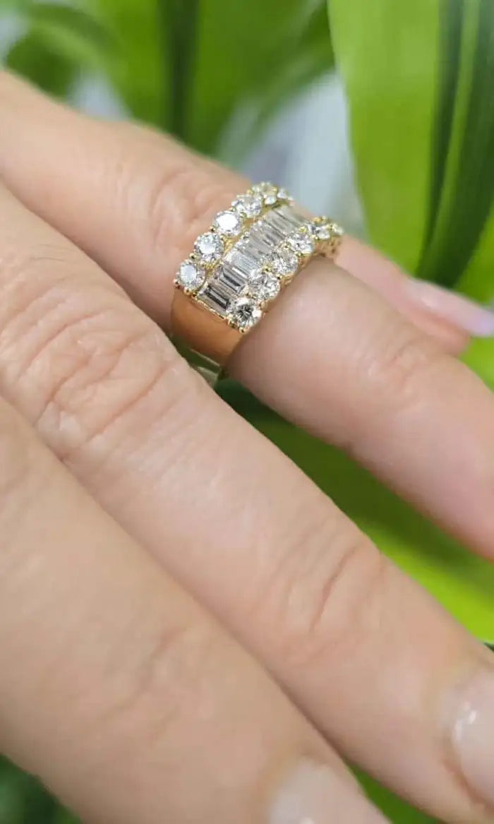 Round and Baguette Three Row Diamond Band