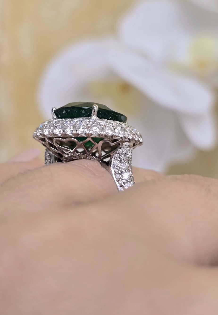 Oval Emerald Halo Ring