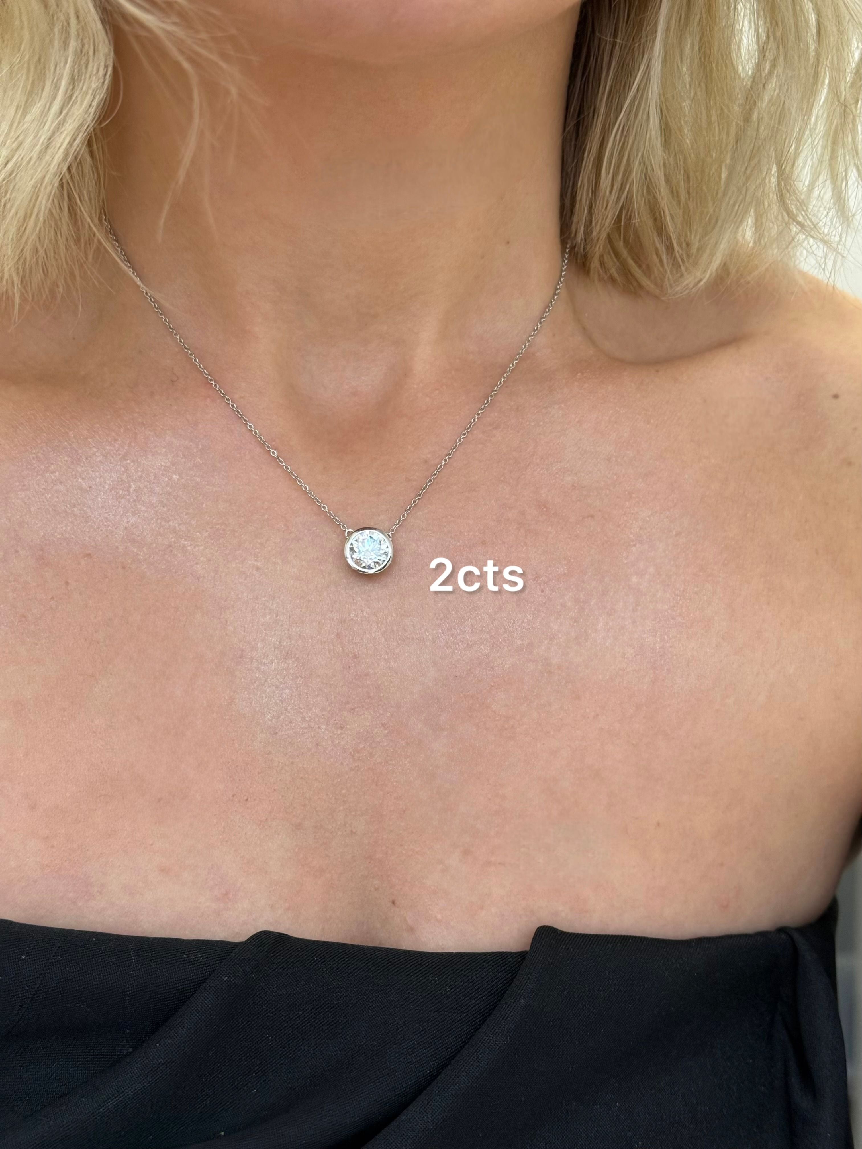 Lab Grown Round Diamond Bezel Pendant