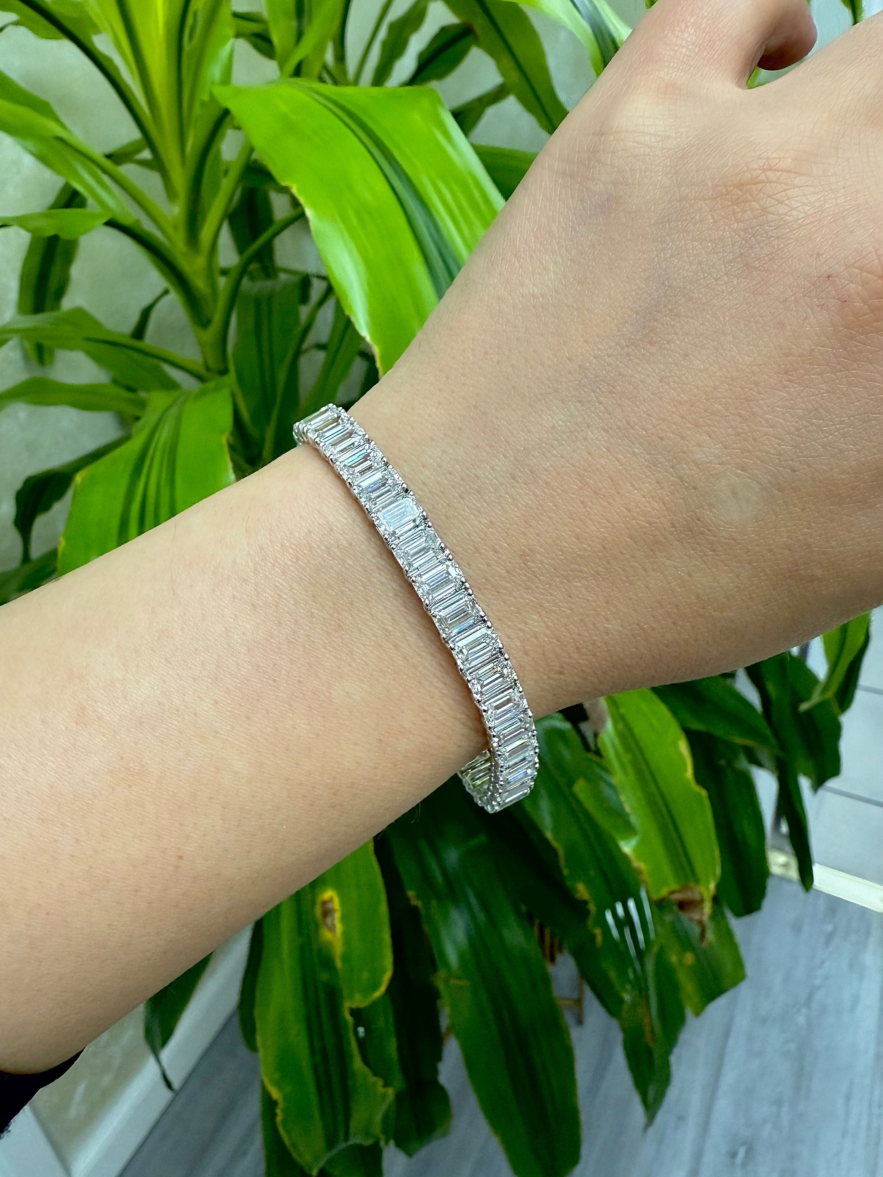 Lab Grown Diamond Emerald Tennis Bracelet
