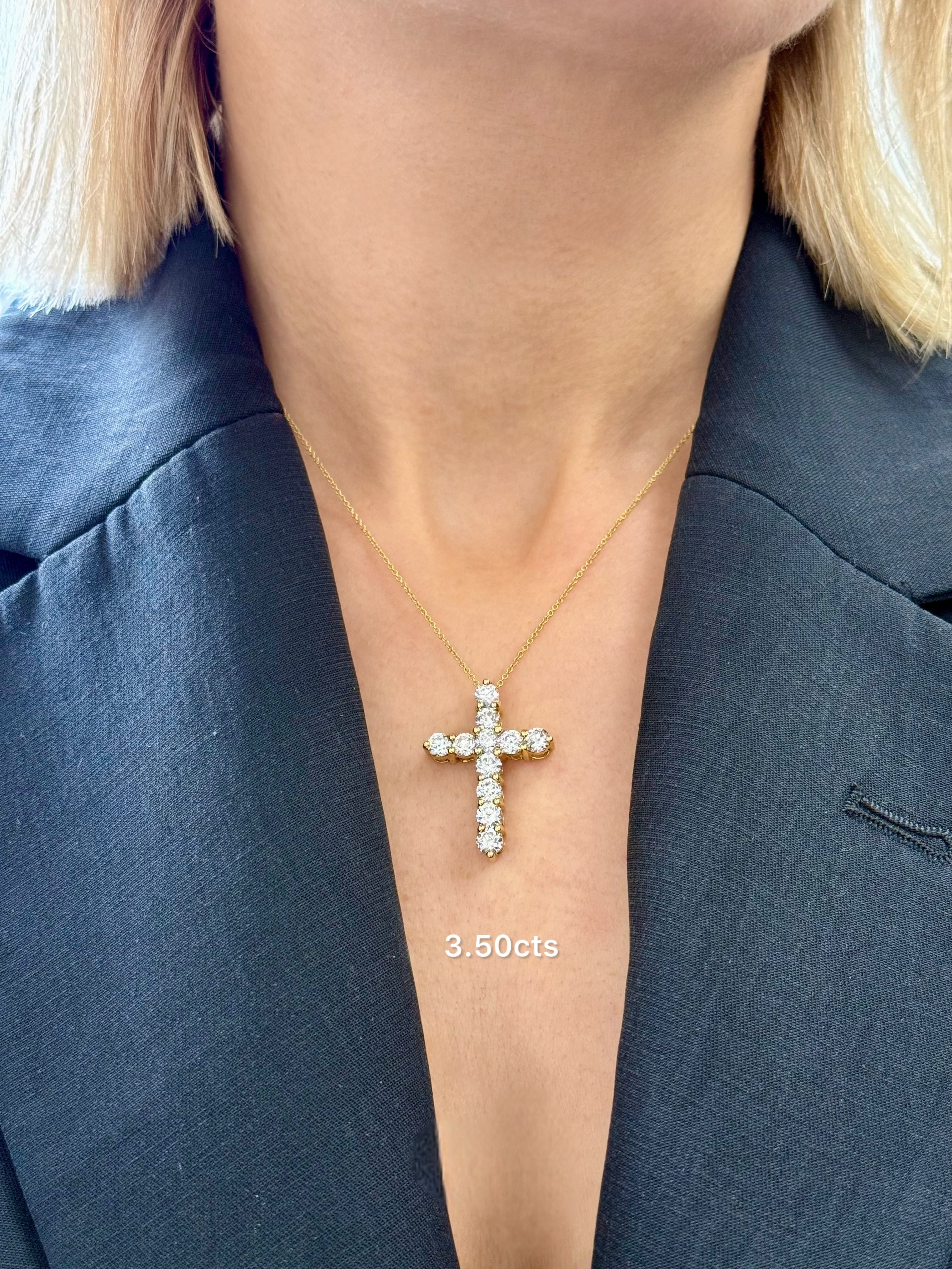 Lab Grown Diamond Cross Pendant