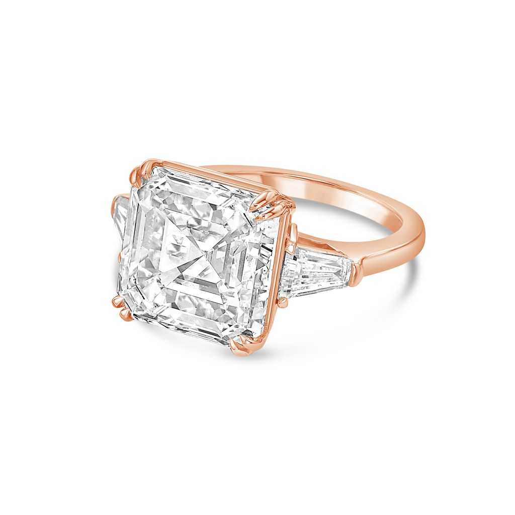 asscher cut with baguettes