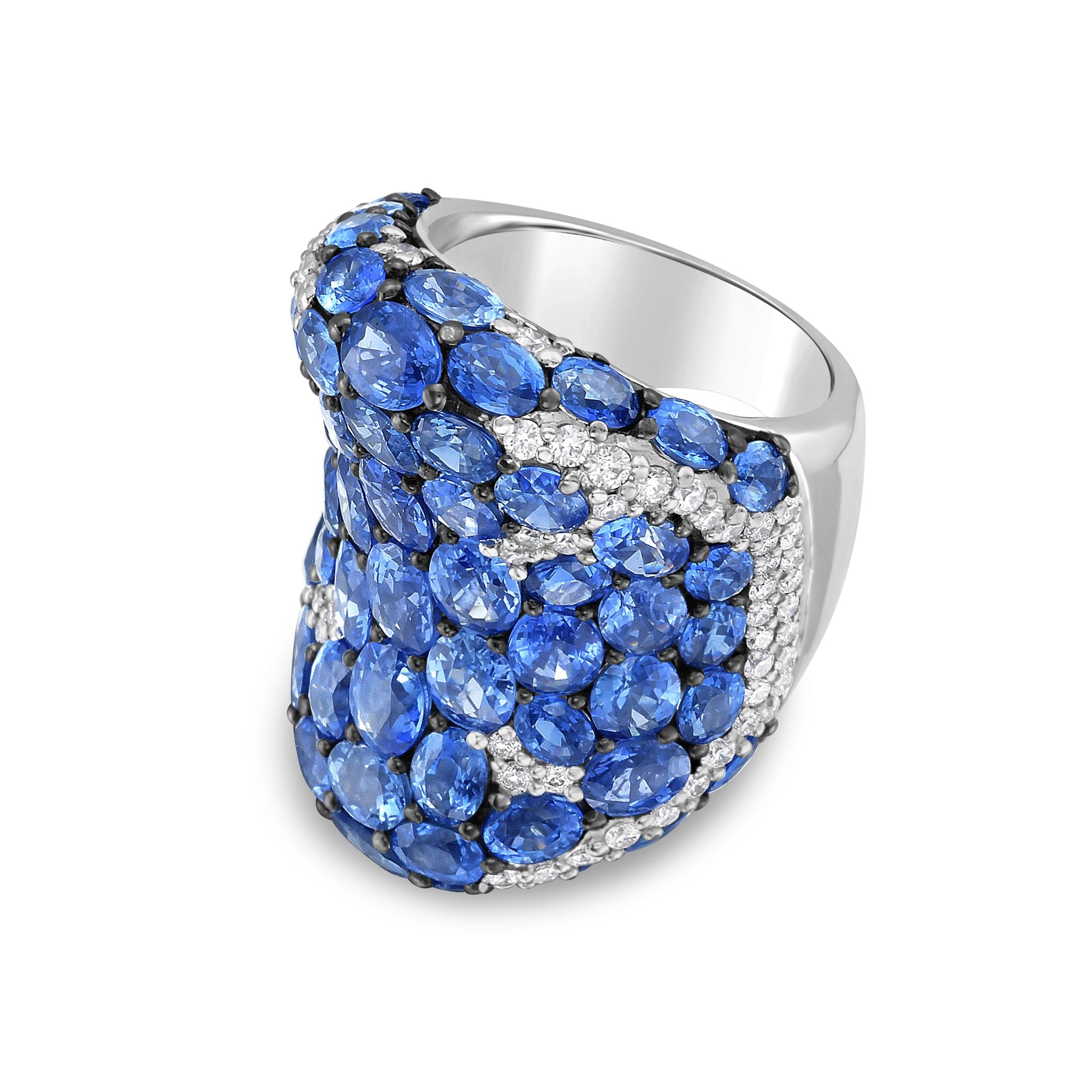 Oval Sapphire Diamond Fashion Ring