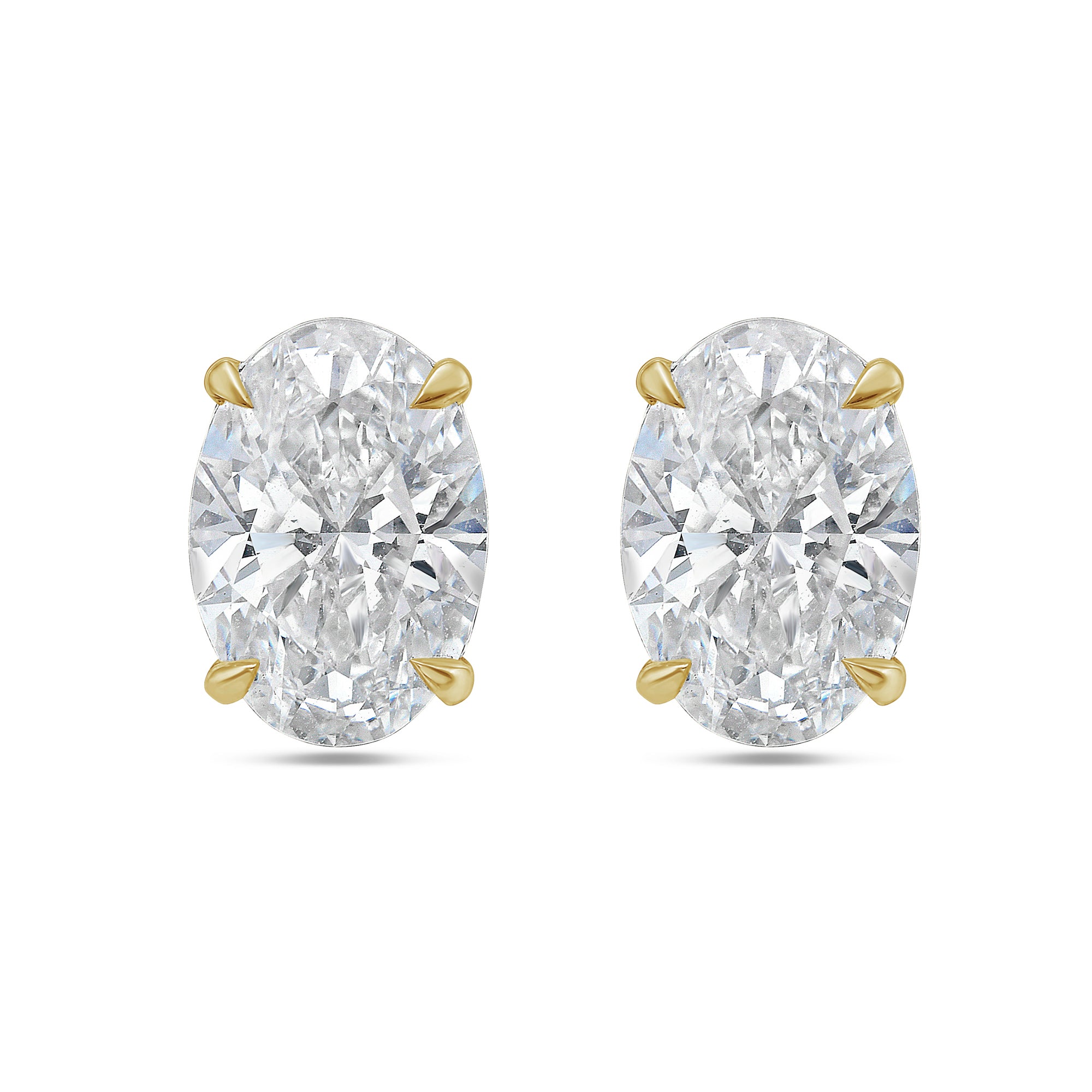oval diamond studs lab grown