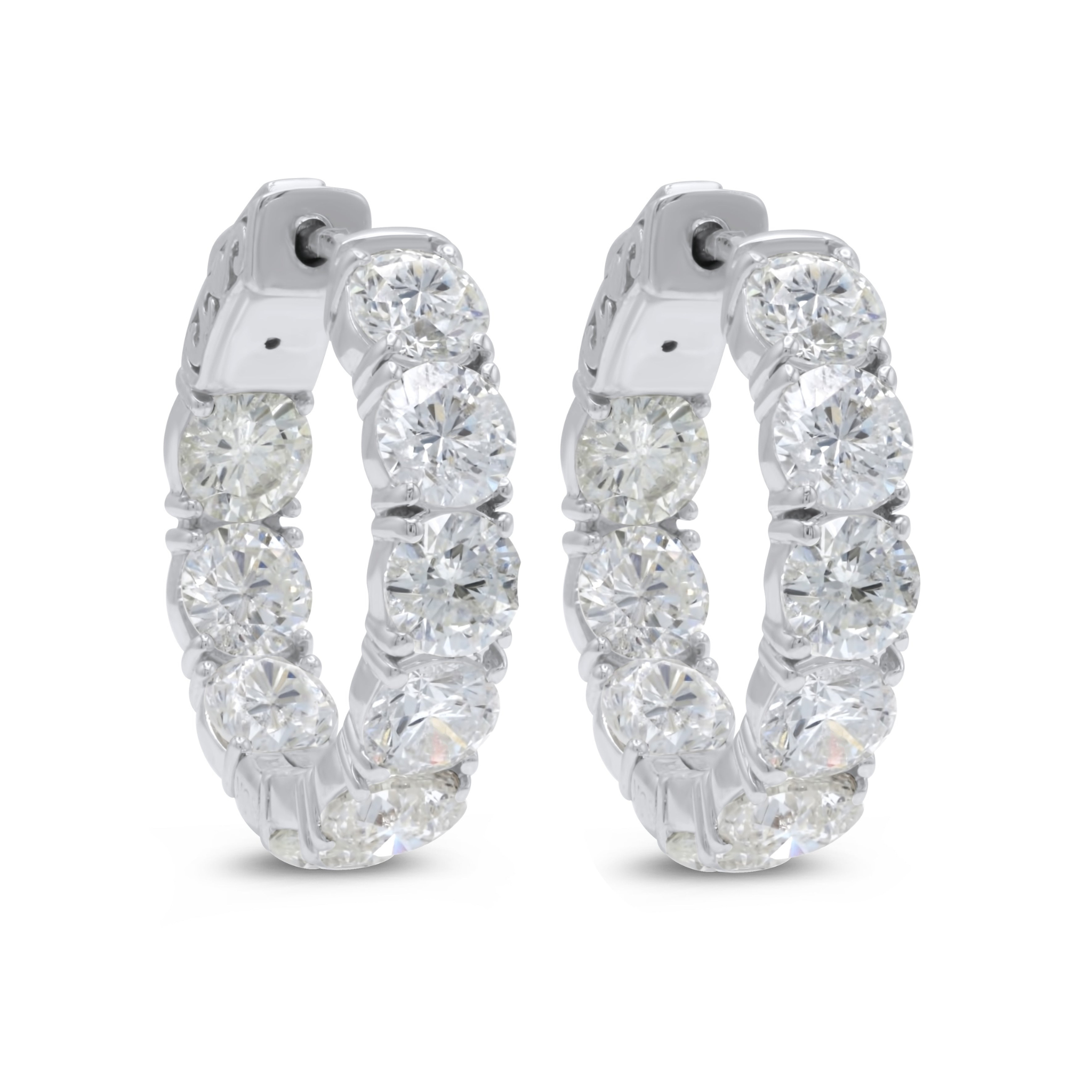 18 Kt White Gold 0.75" Hoop Earrings with 7.10 cts.jpg