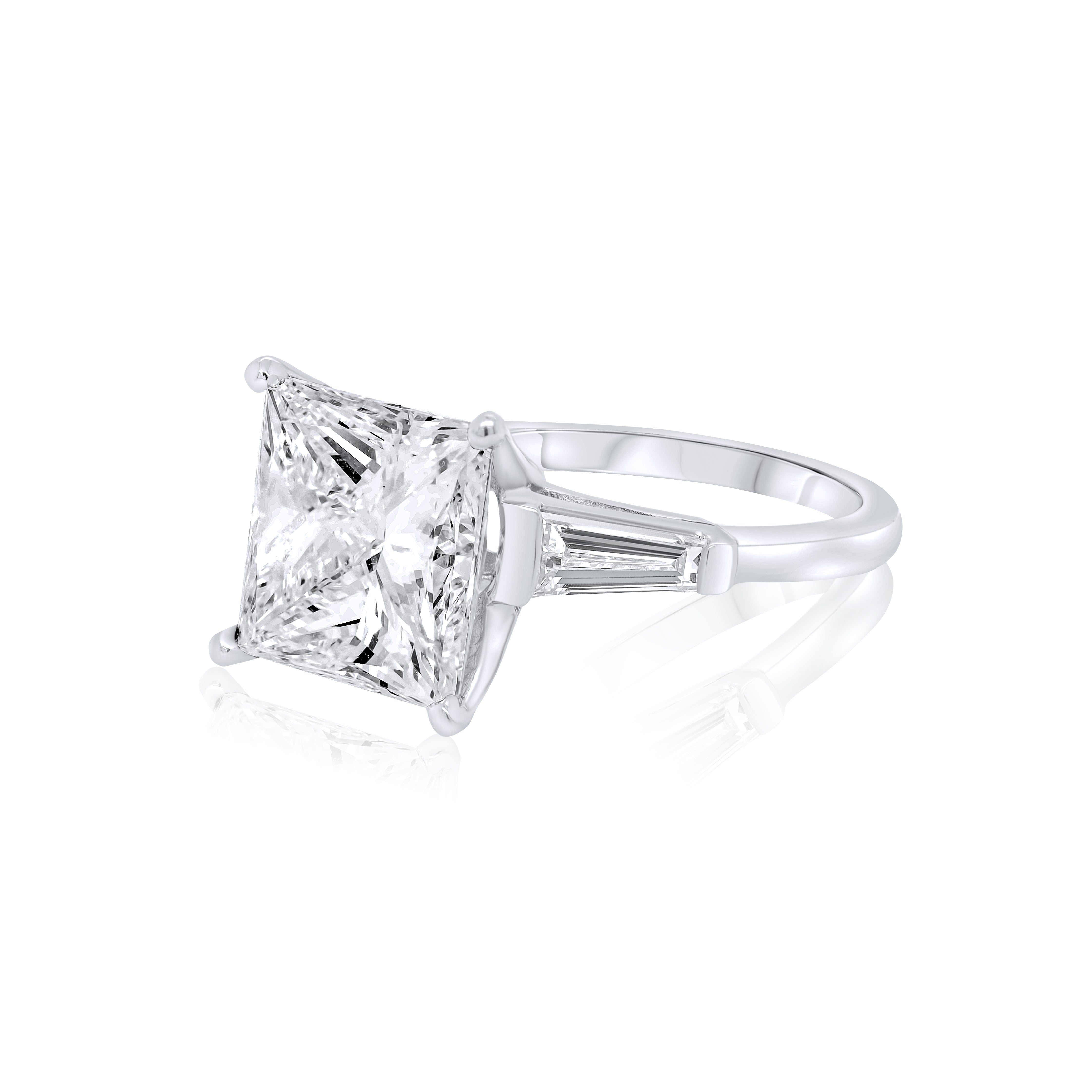 4.30ct princess cut diamond engagement ring with baguette sides