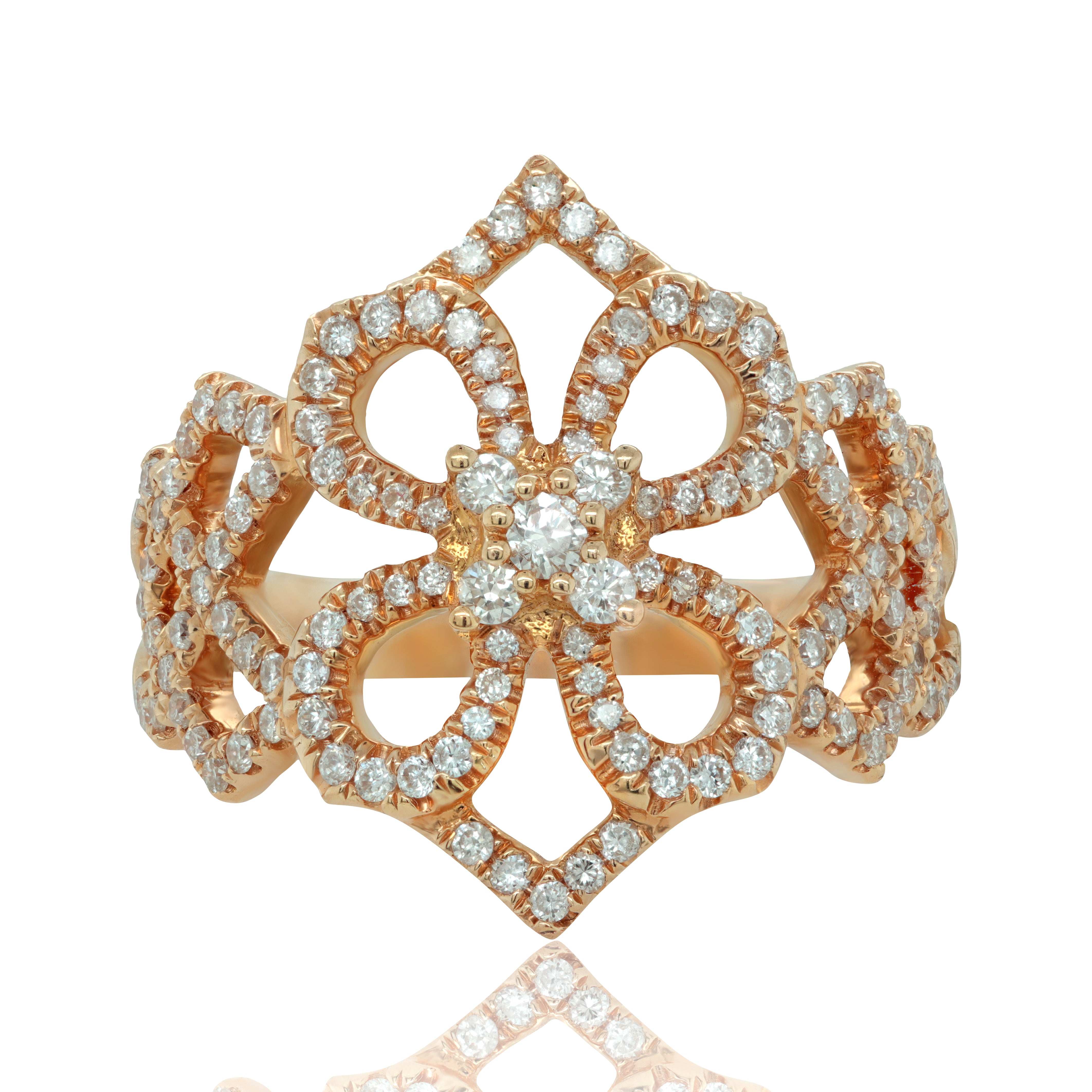 4 Leaf Clover Round Diamond Ring