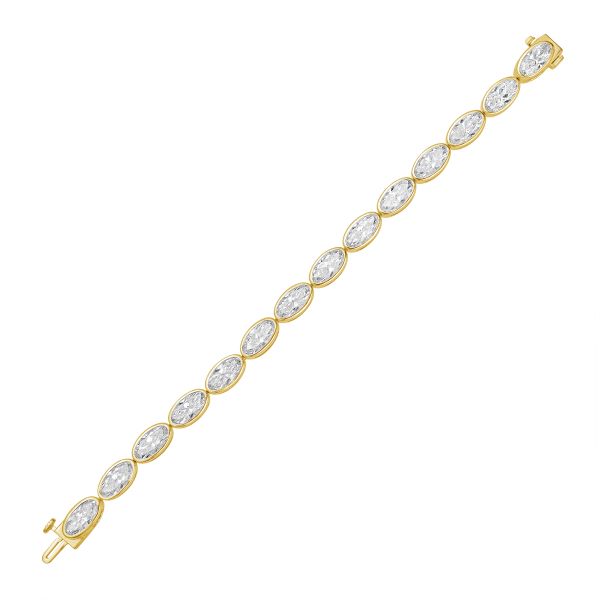 Lab Grown Oval Diamond Bezel Bracelet