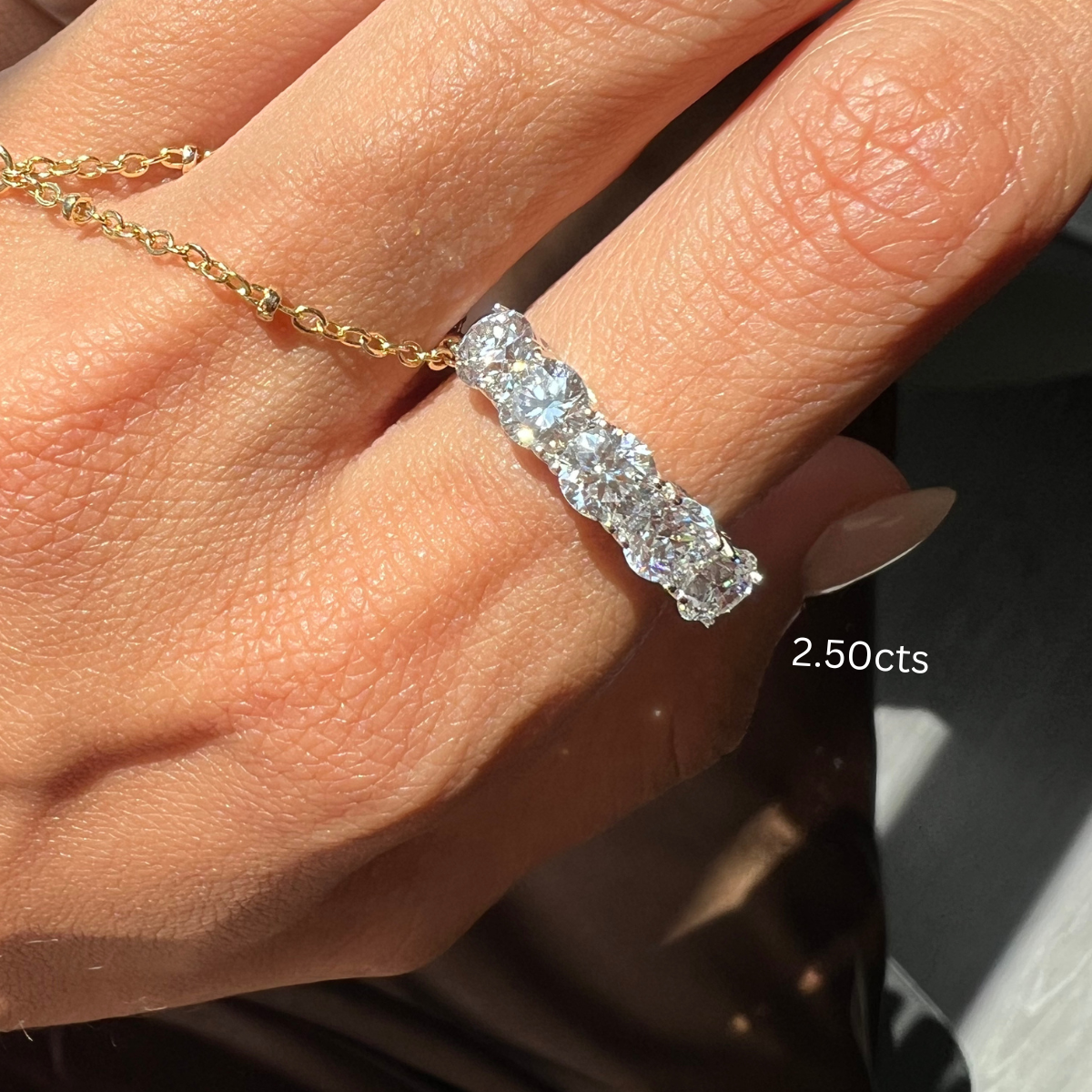 5 Stone Round Diamond Band