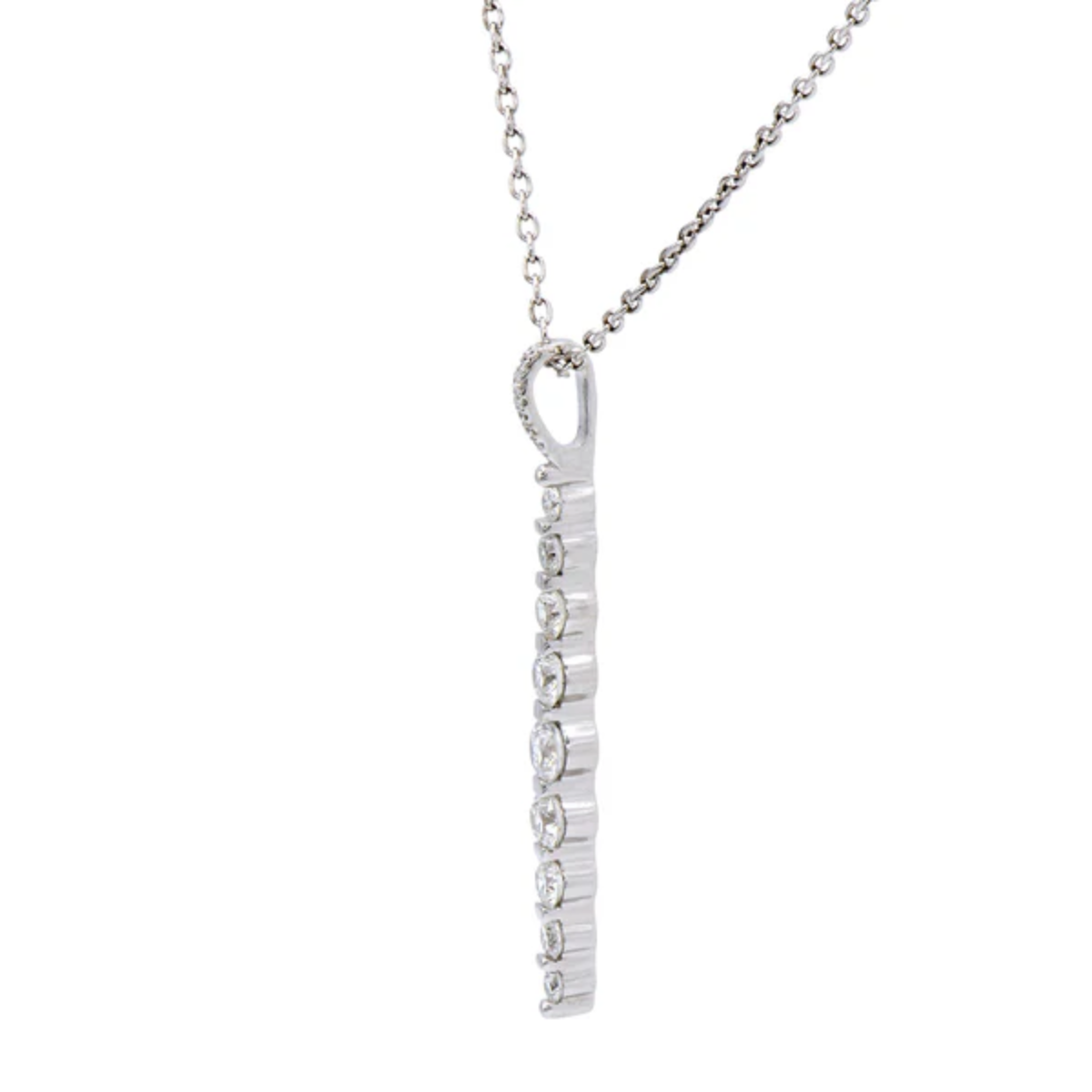 Graduated Diamond Pendant