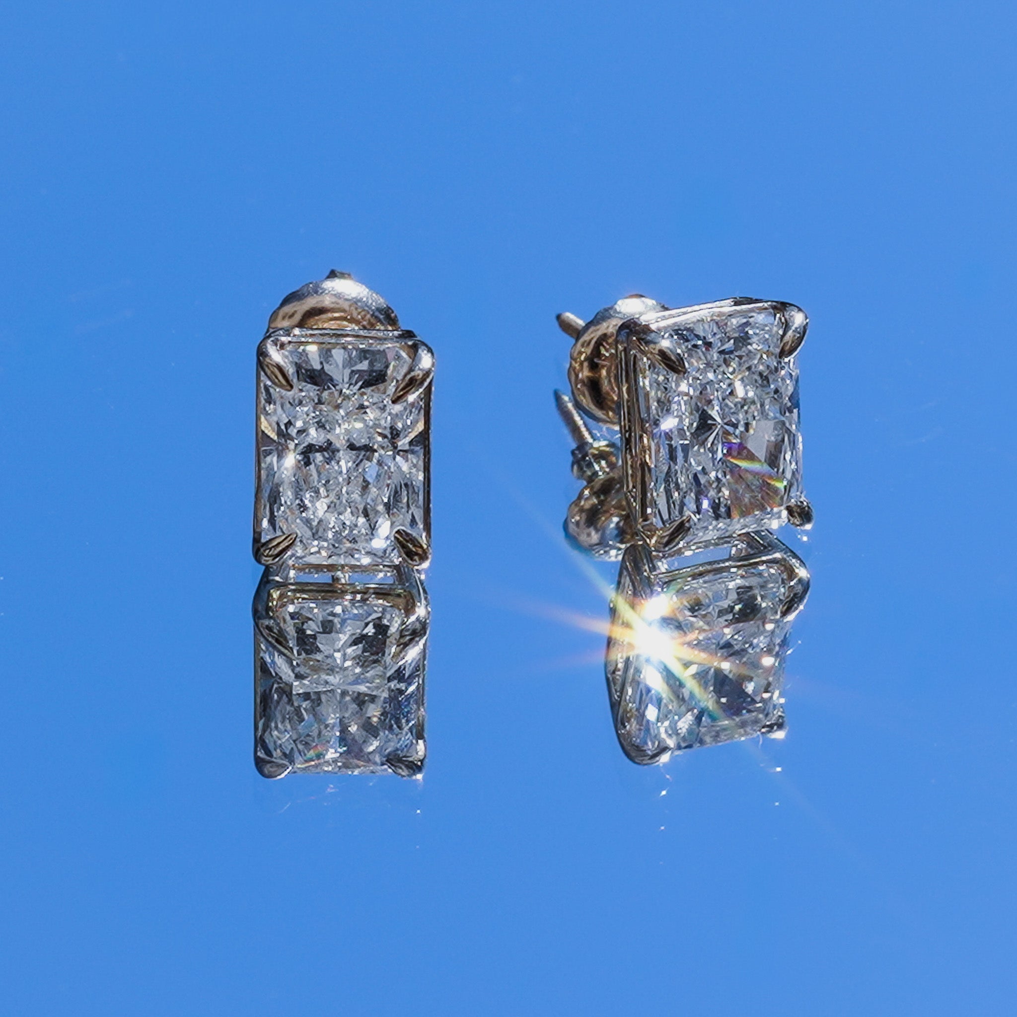Lab Grown Radiant Cut Diamond Studs