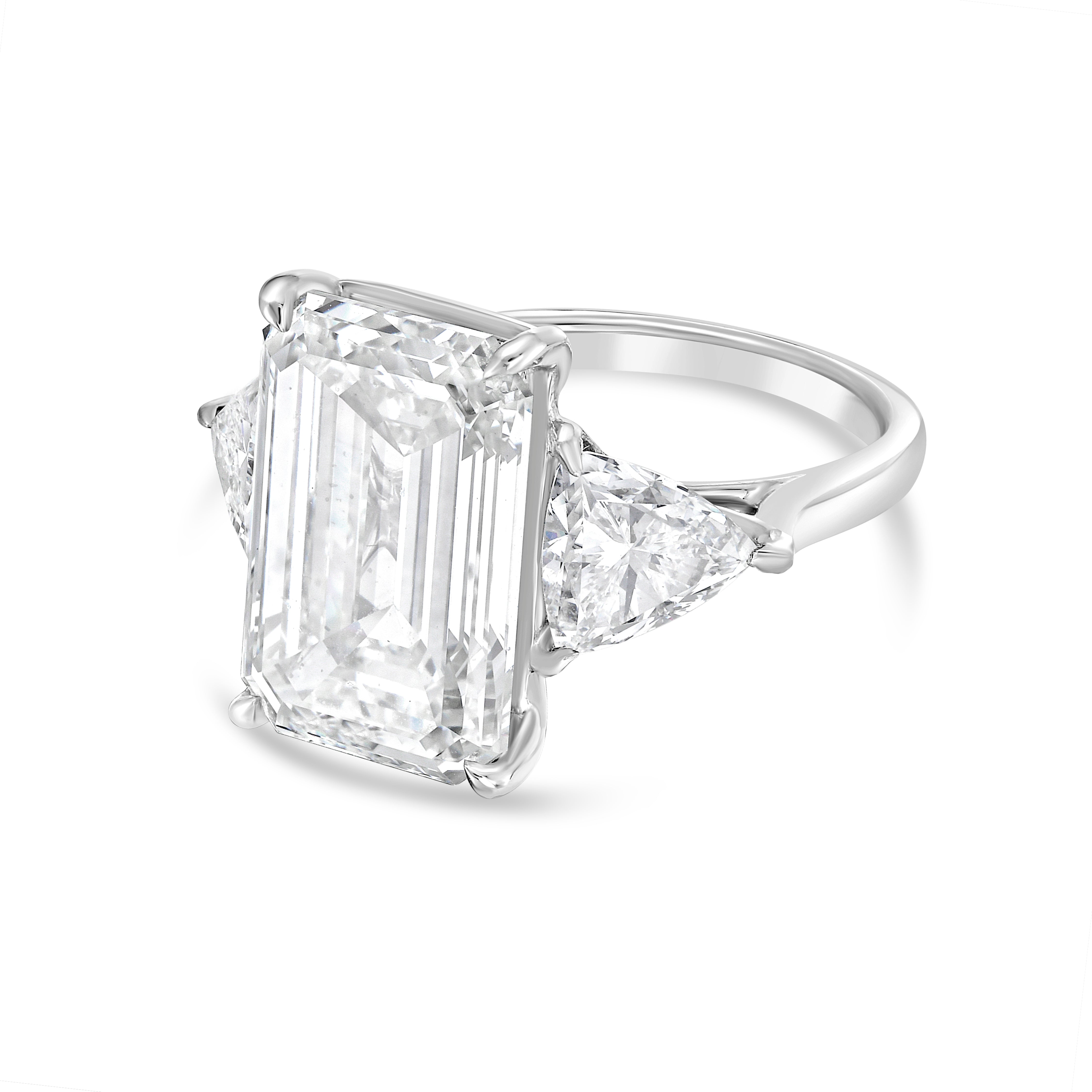 Lab Grown Emerald Diamond Ring With Trillions