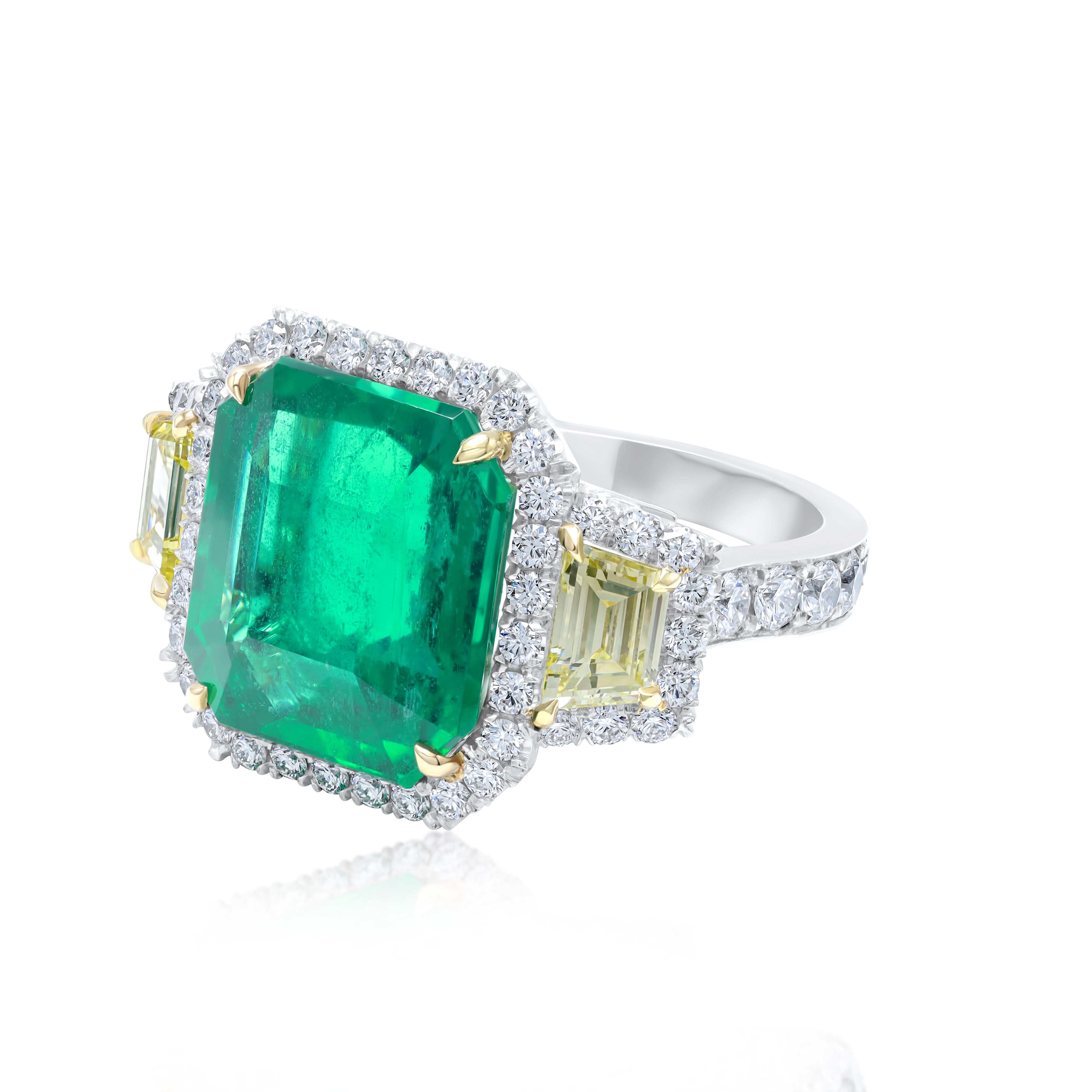 Emerald Halo Yellow Diamond Ring