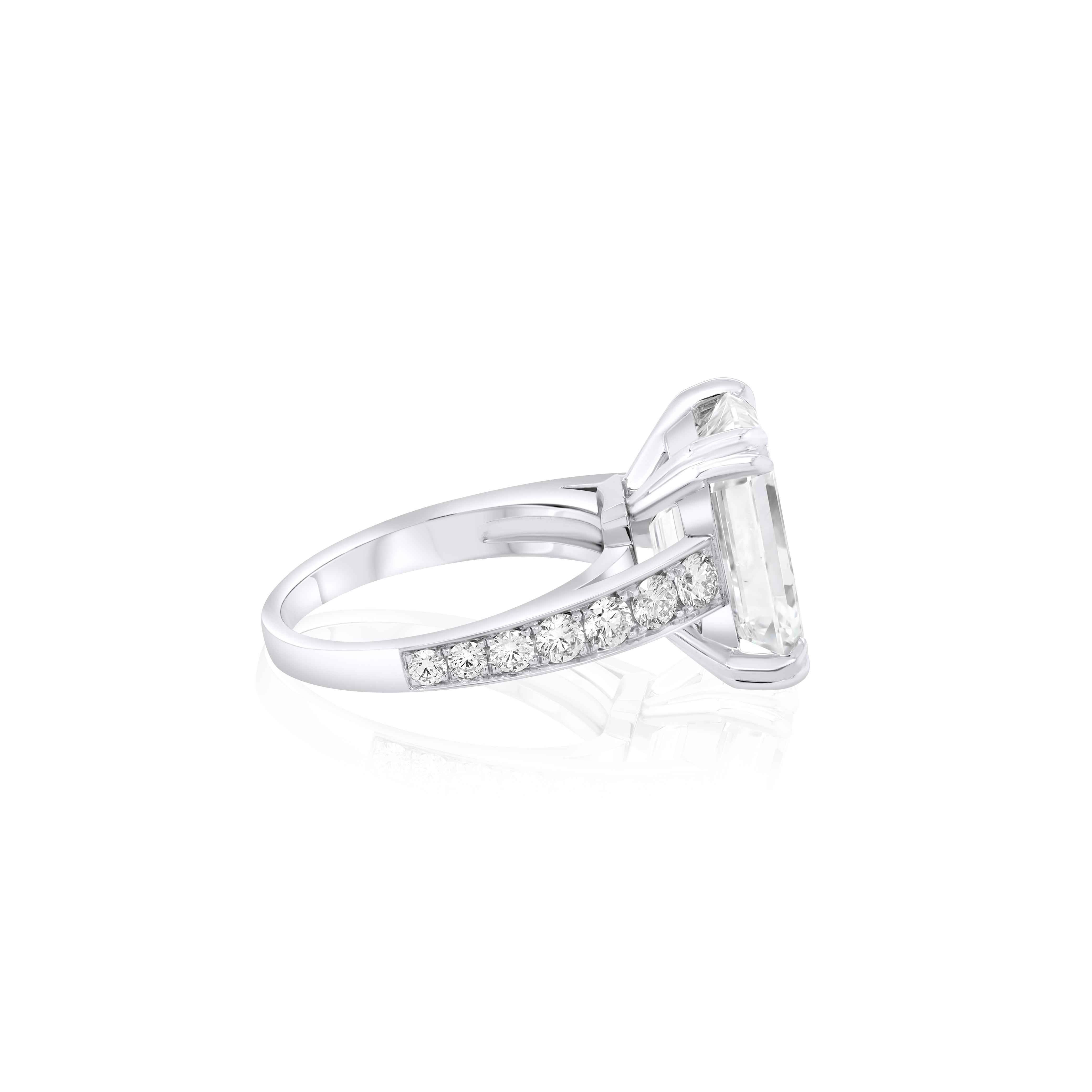 7.59ct Emerald Diamond Ring
