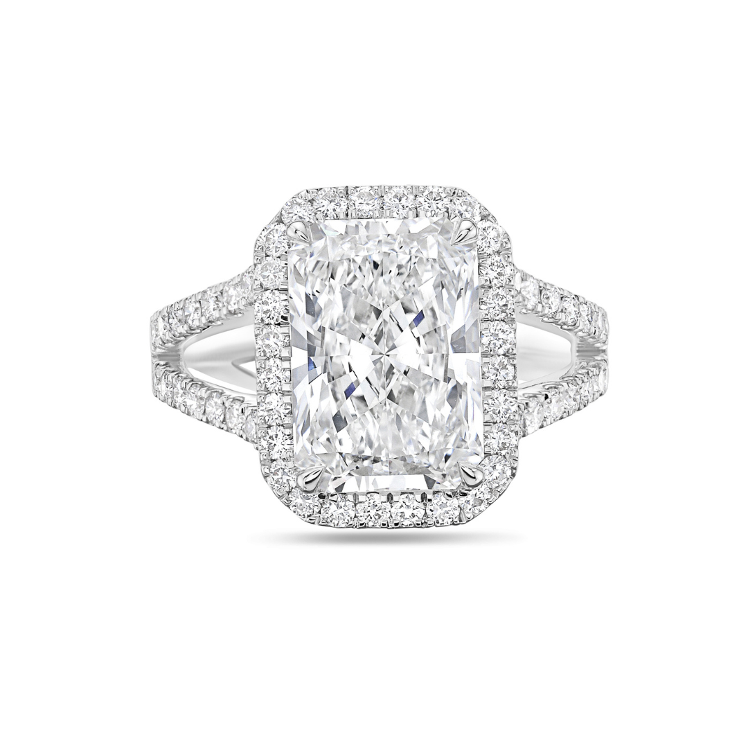 Lab Grown Radiant Halo Diamond Engagement Ring