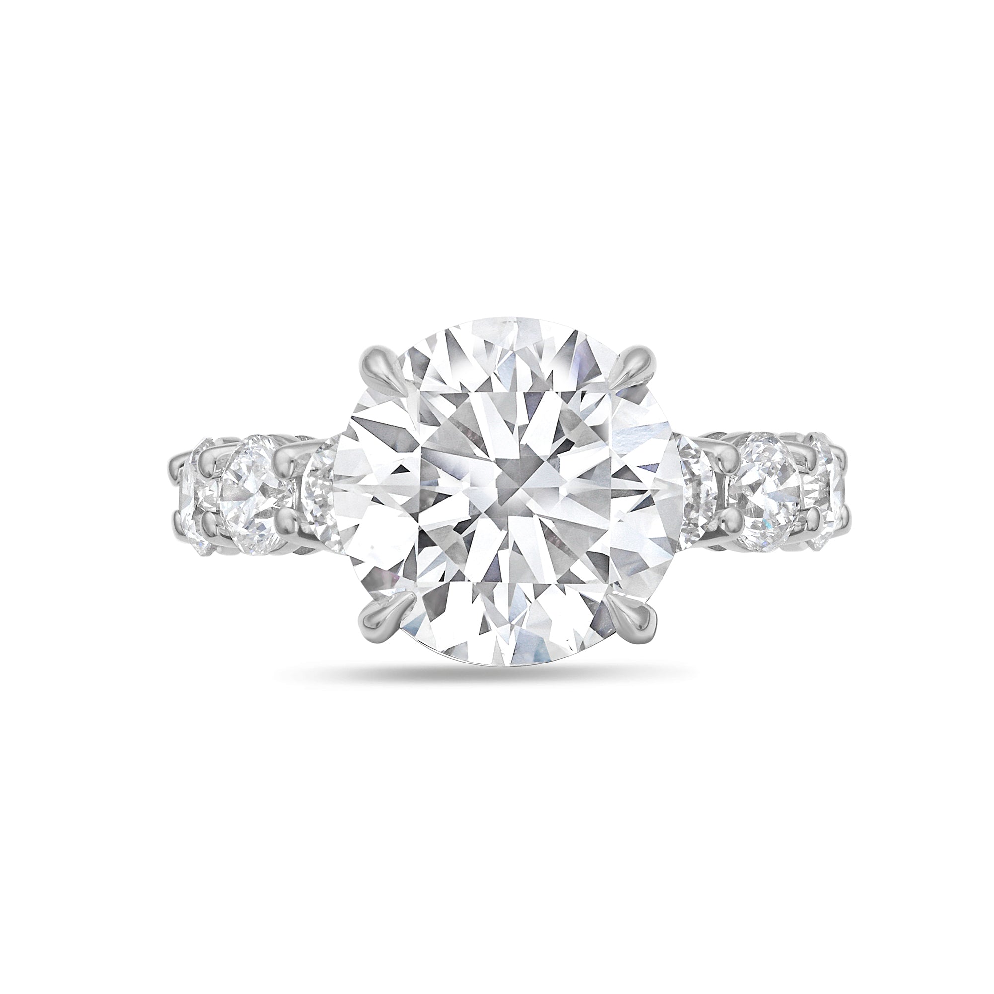 Lab Grown Round Diamond Engagement Ring
