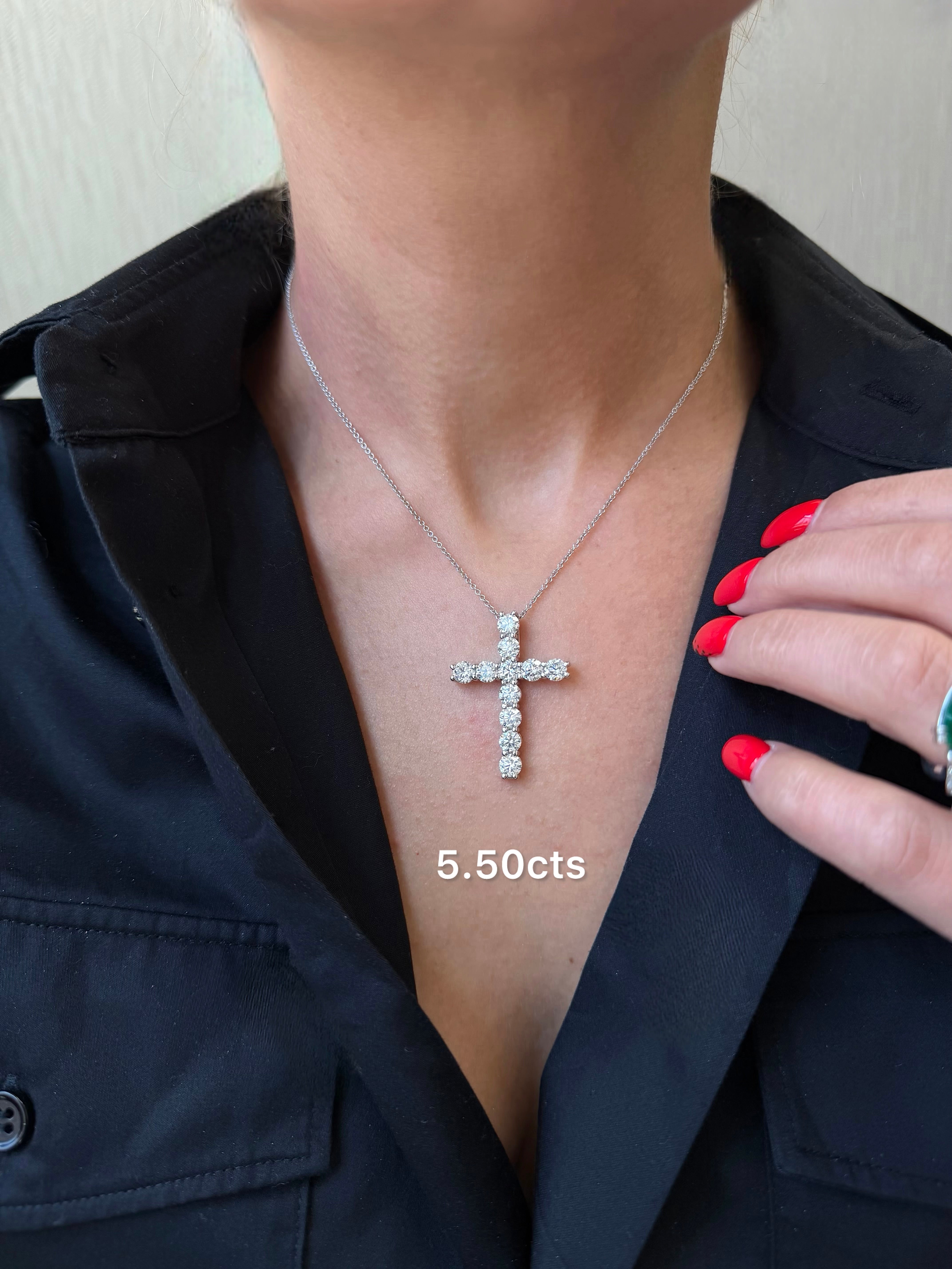 Classic Round Diamond Cross Pendant