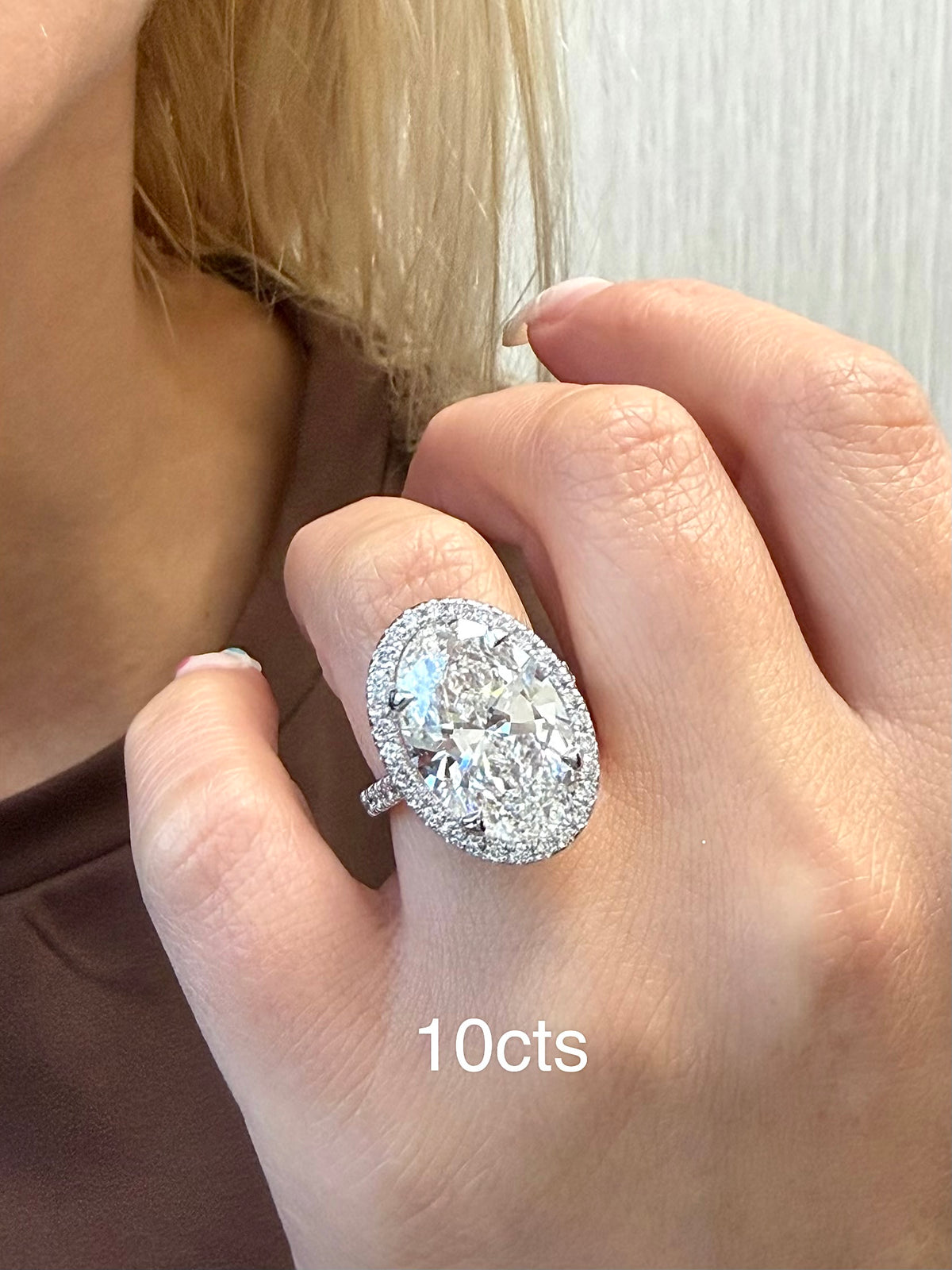 Lab-Grown Oval Diamond Halo Ring, 18K Gold