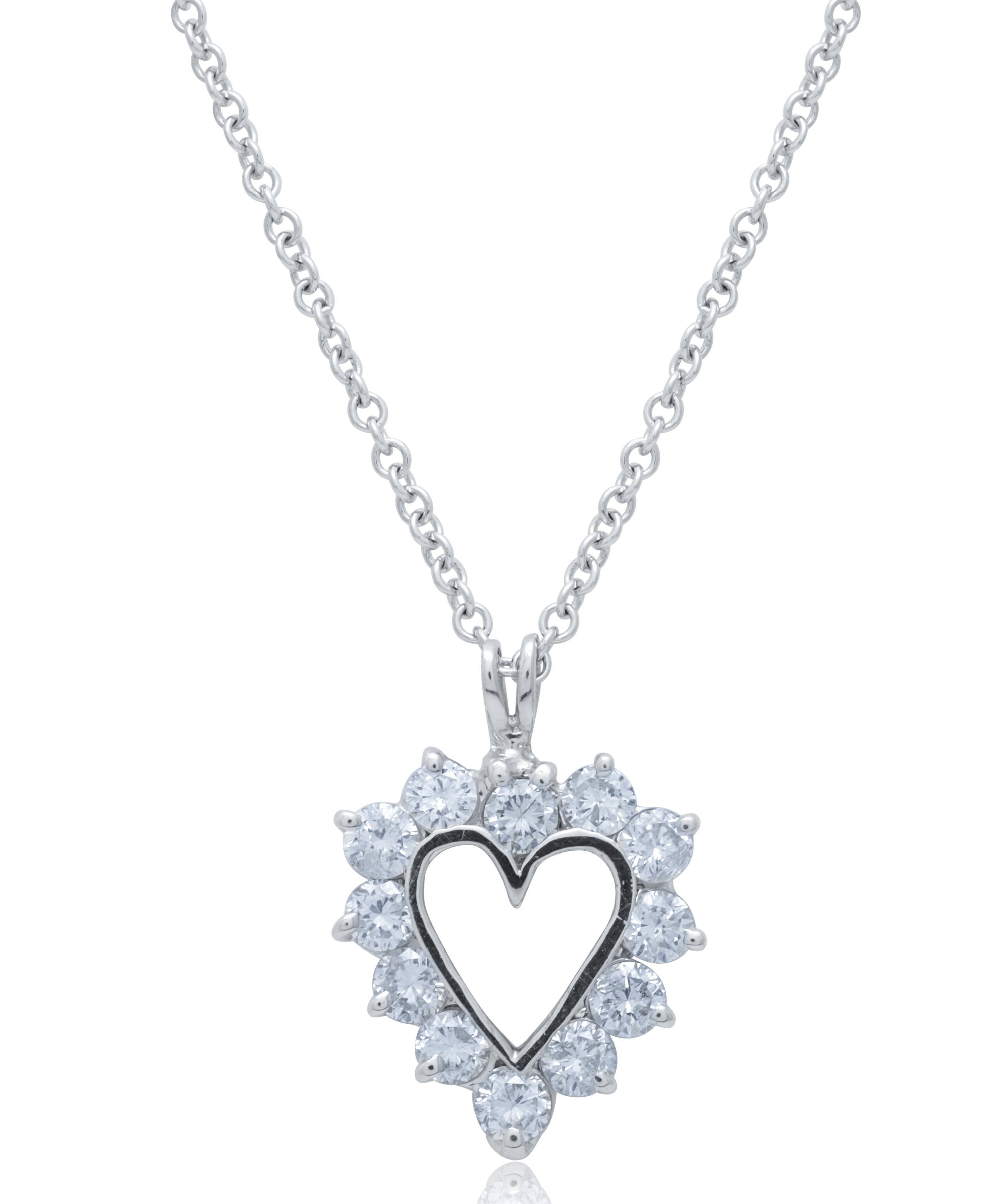 Round diamond heart halo necklace in white gold, 16-inch chain