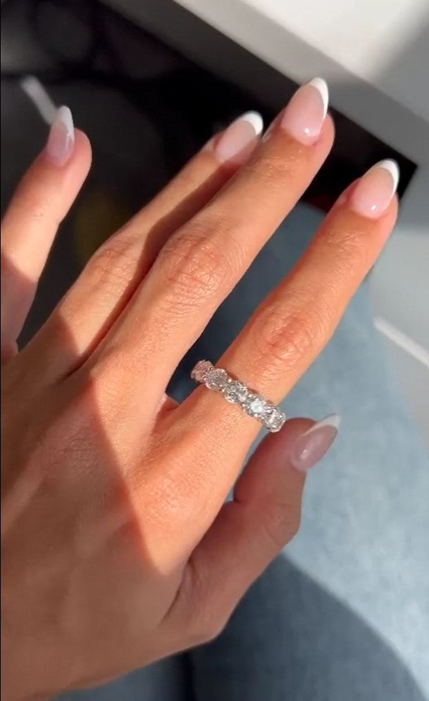 10.85cts Round Diamond Eternity Band