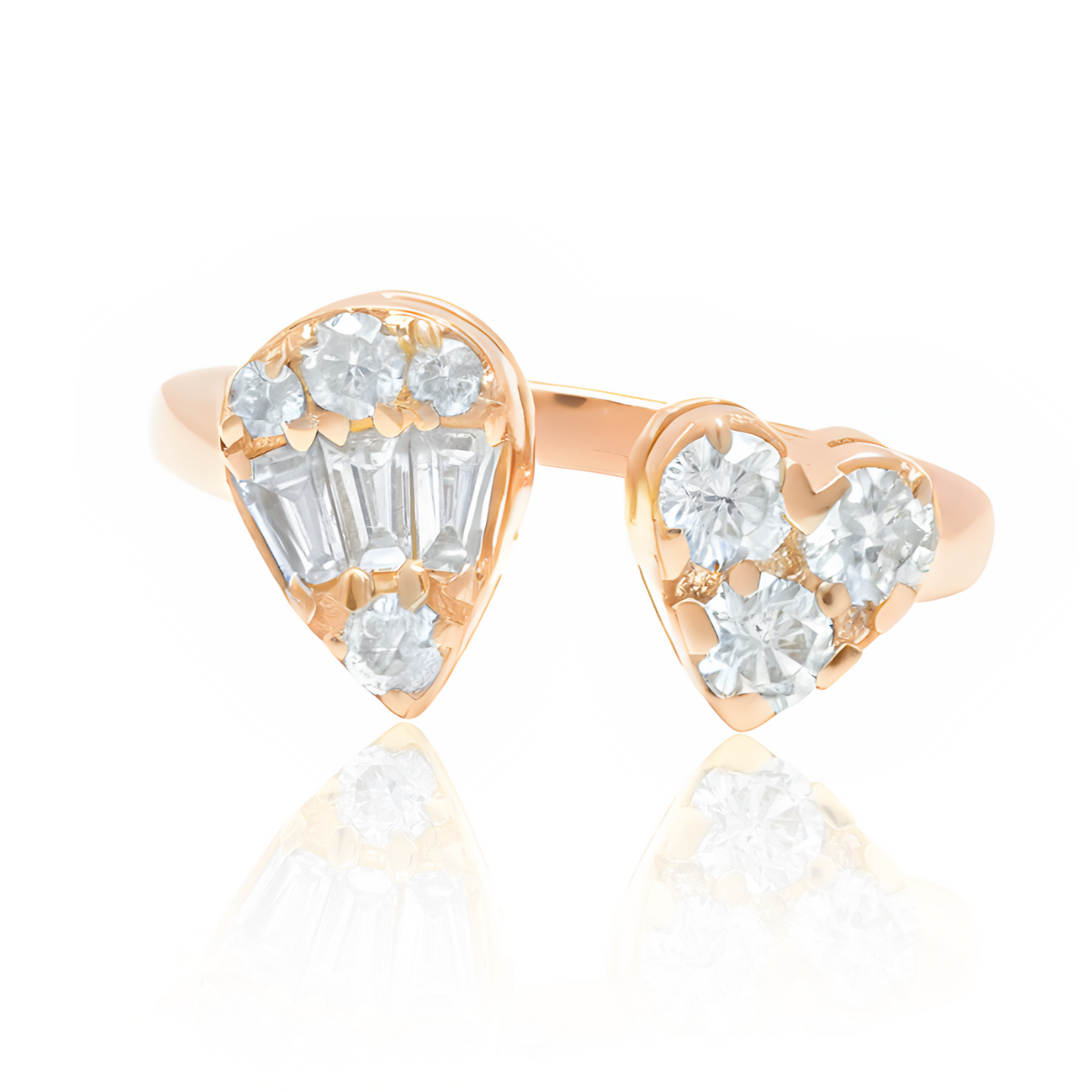 Toi et Moi engagement ring in roze gold with pavé diamonds, heart and droplet motifs