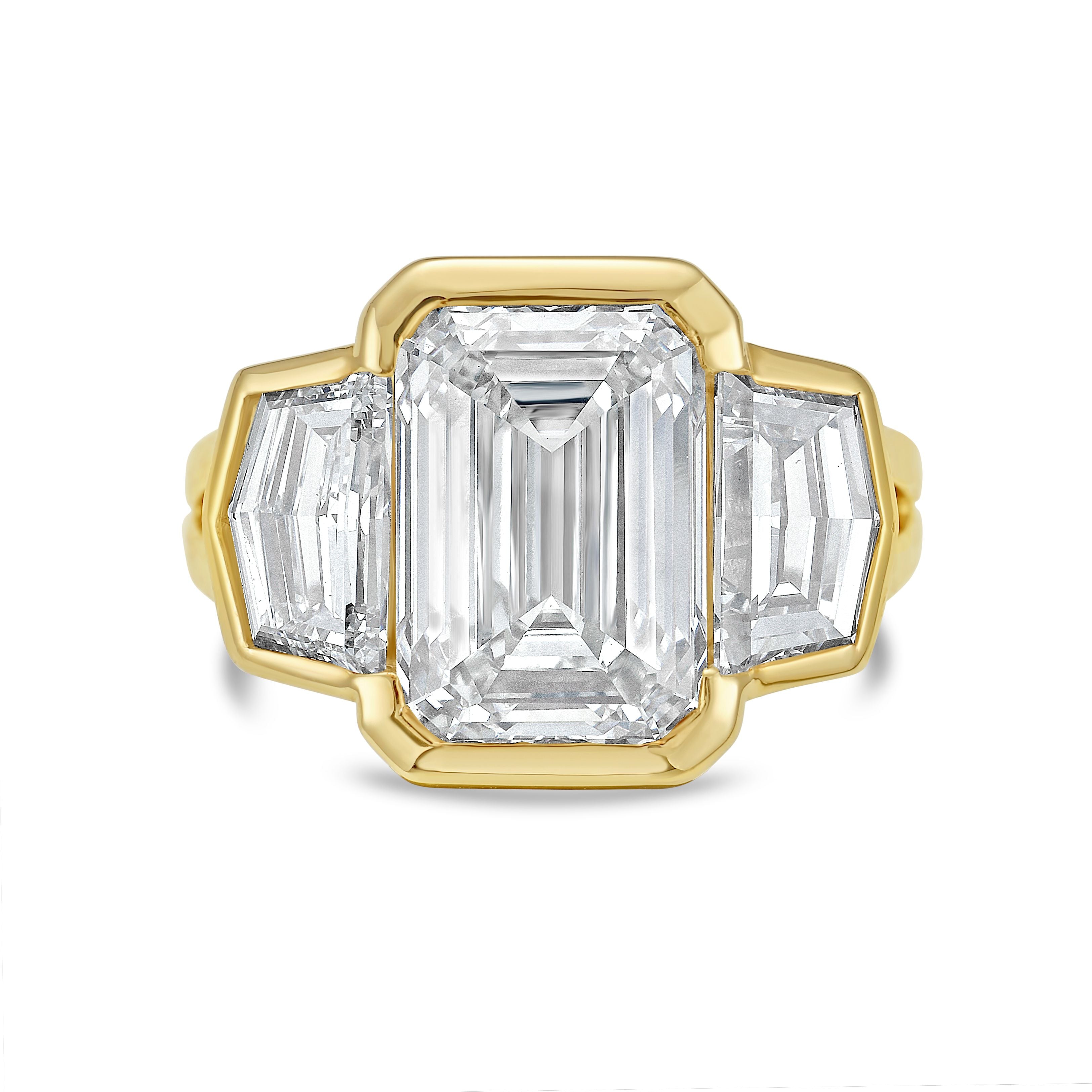 Lab-Grown Emerald Cut Bezel Ring with Cadilac