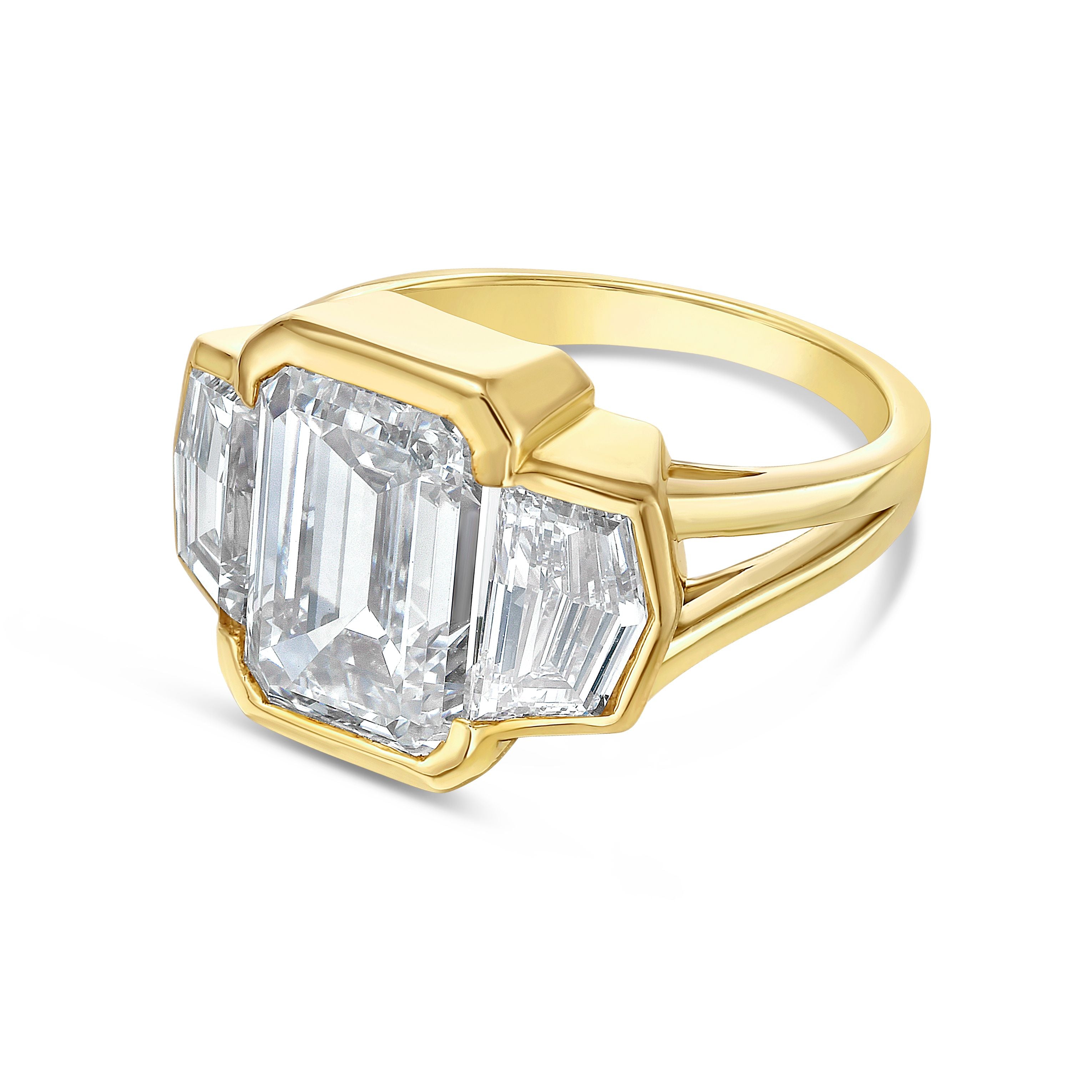 Lab-Grown Emerald Cut Bezel Ring with Cadilac