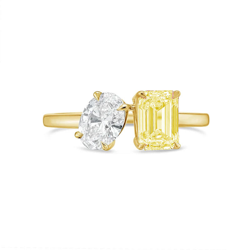 Lab-Grown Toi et Moi Ring with White Oval and Yellow Emerald Diamonds in 14K Yellow Gold