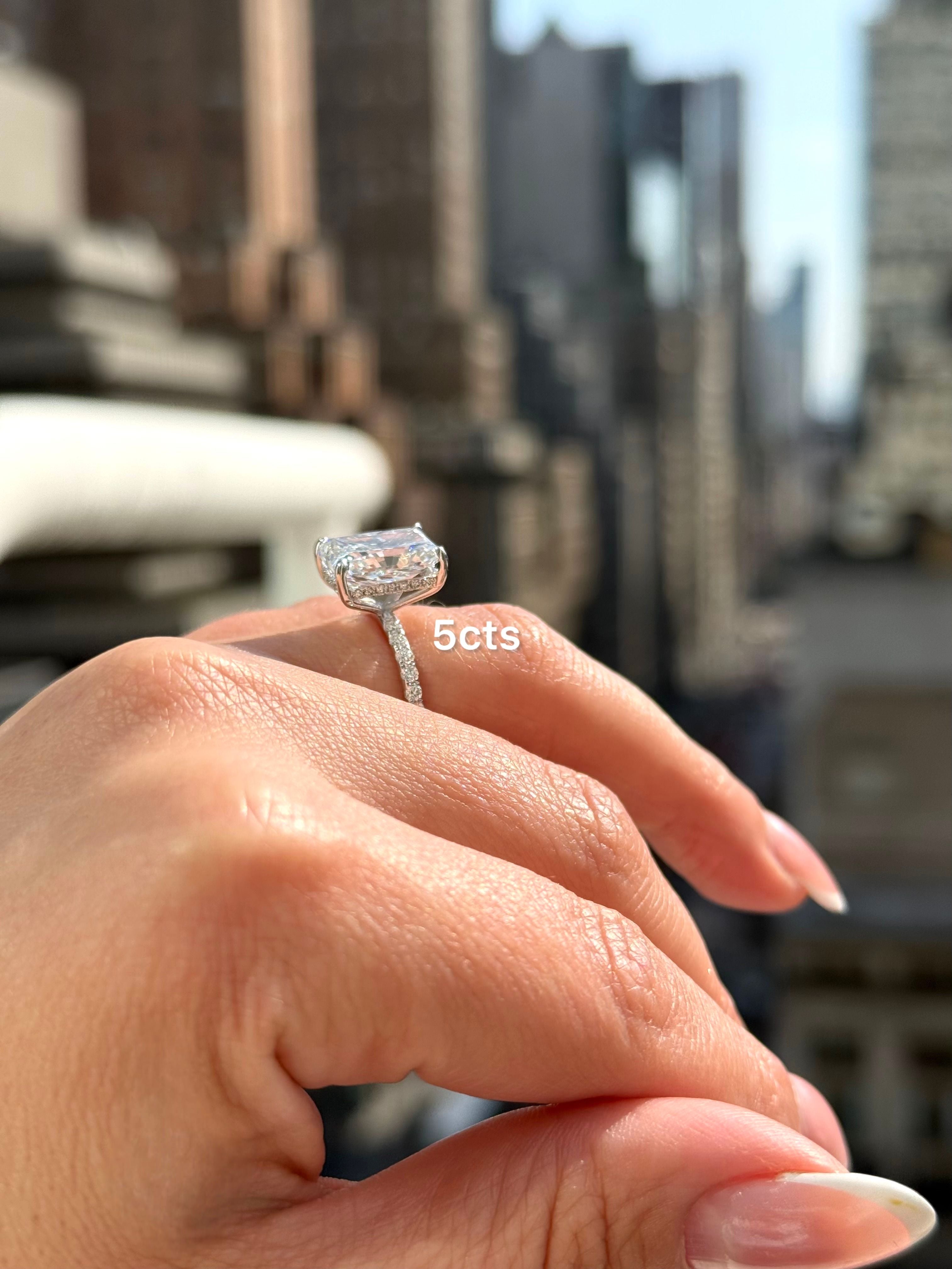 Lab Grown Radiant Cut Diamond Engagement Ring
