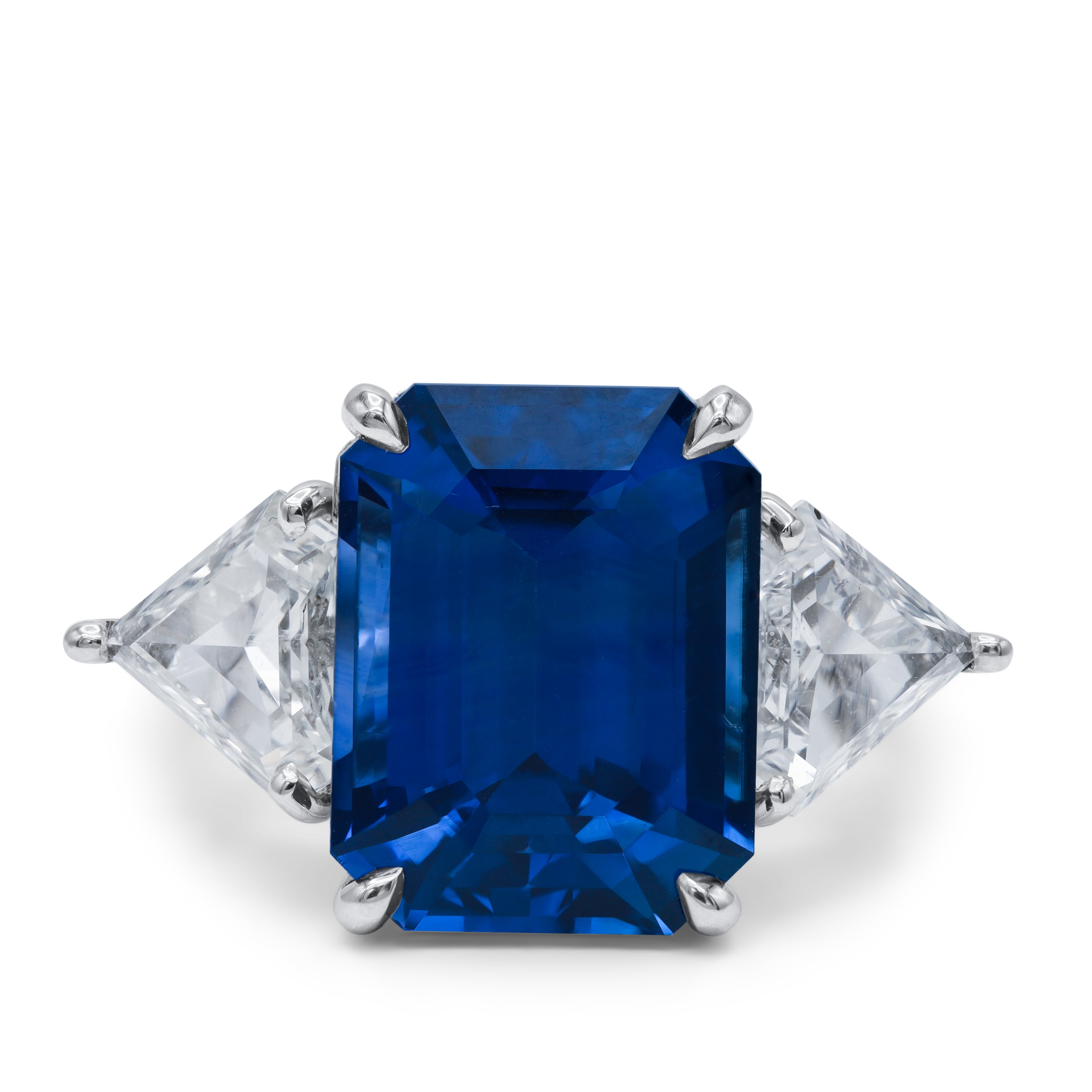 9.85ct Ceylon sapphire three-stone ring in platinum with two triangle-cut diamond side stones, AGI certified, front view
